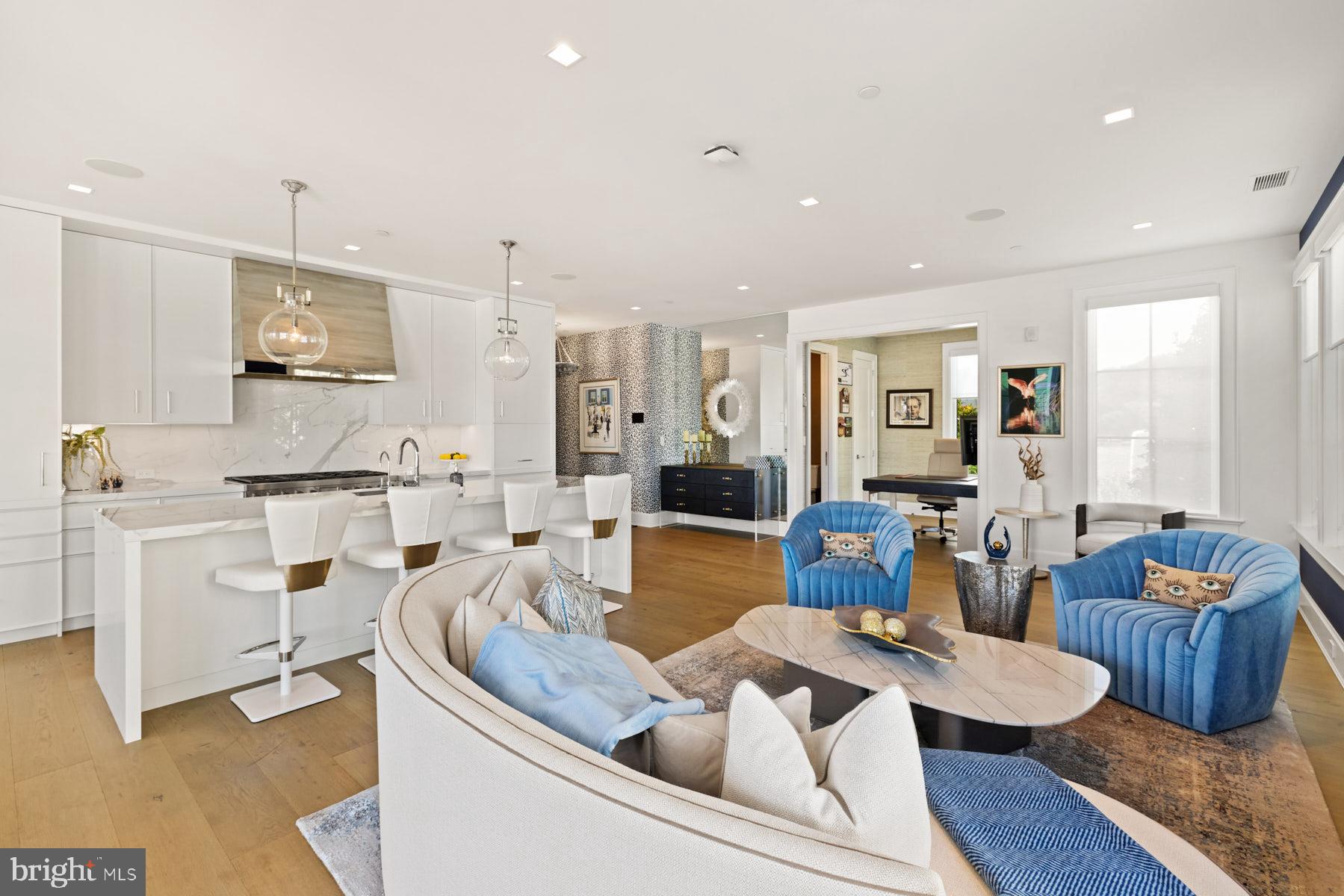 EASTPORT - Residential