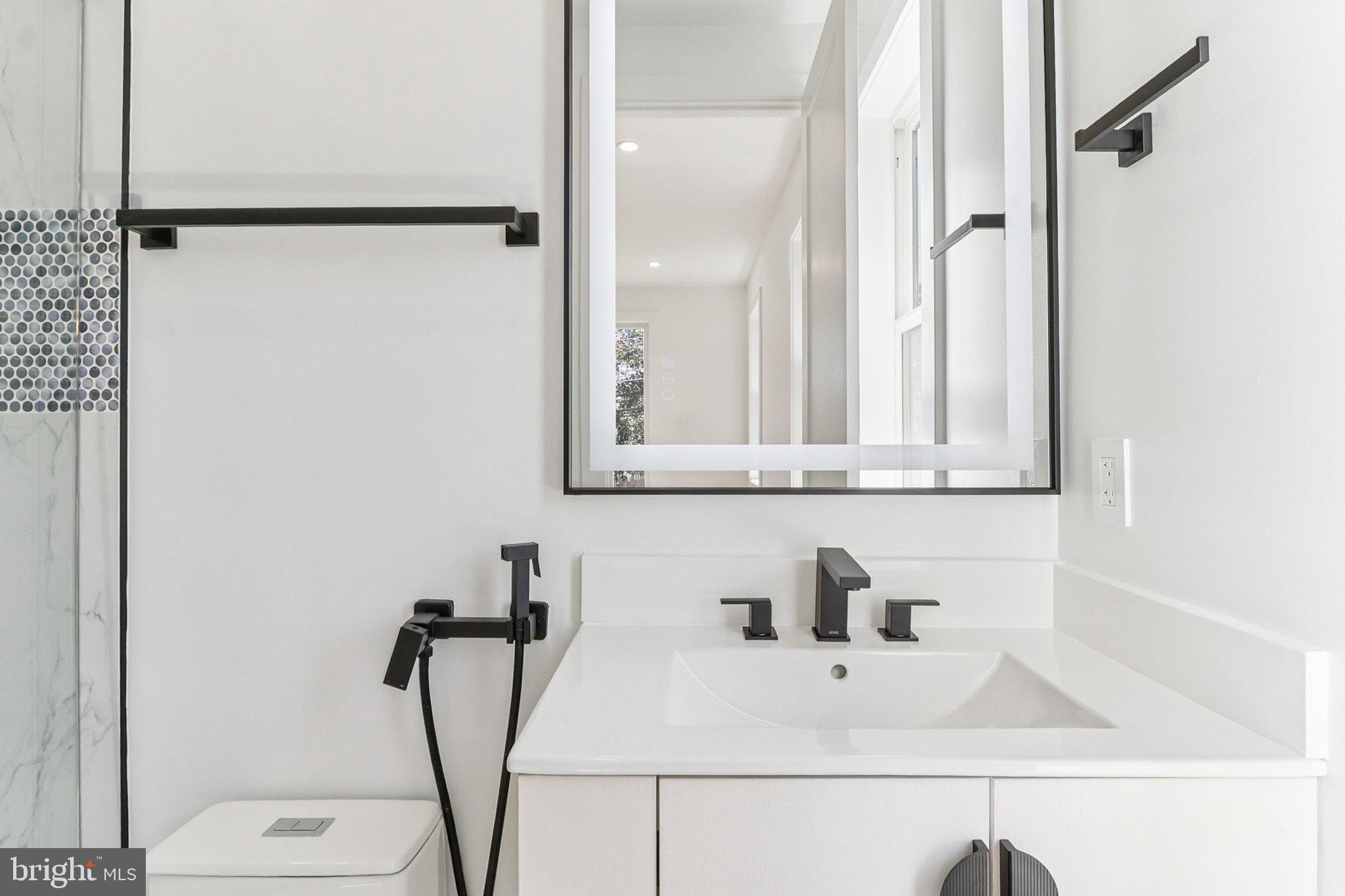 NORTH SPRINGFIELD - Residential