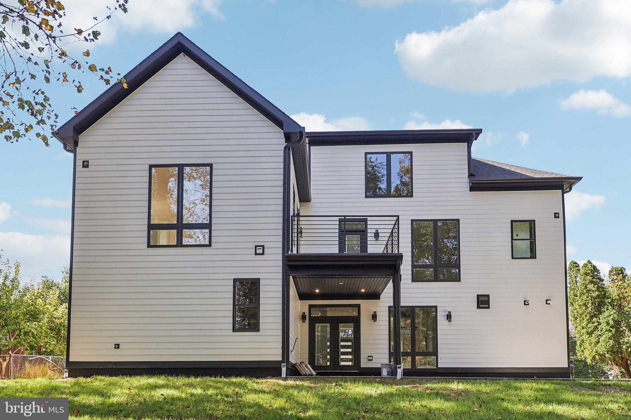 NORTH SPRINGFIELD - Residential