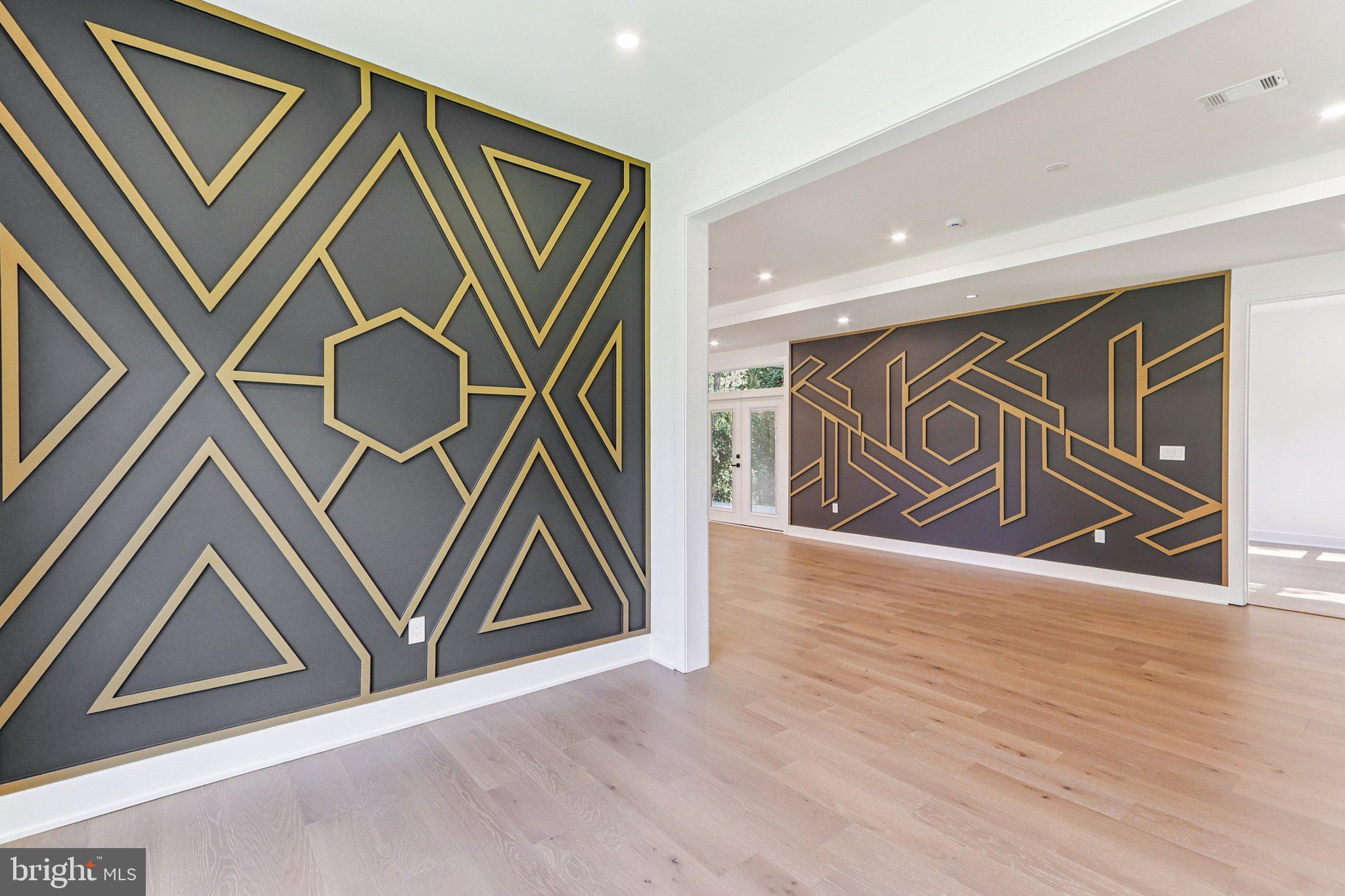 NORTH SPRINGFIELD - Residential