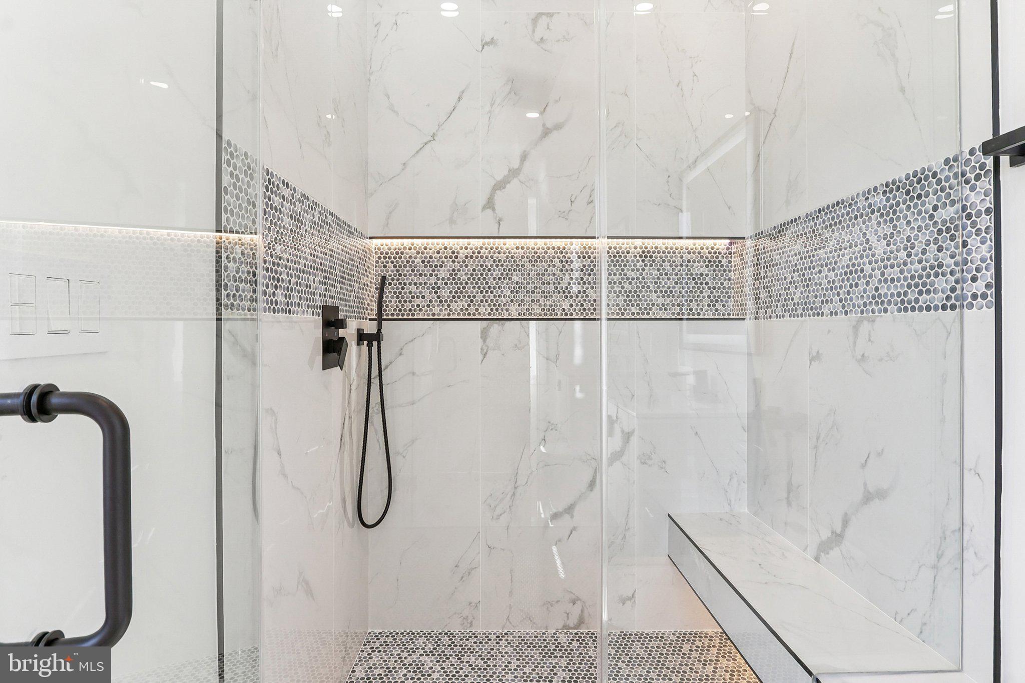 NORTH SPRINGFIELD - Residential