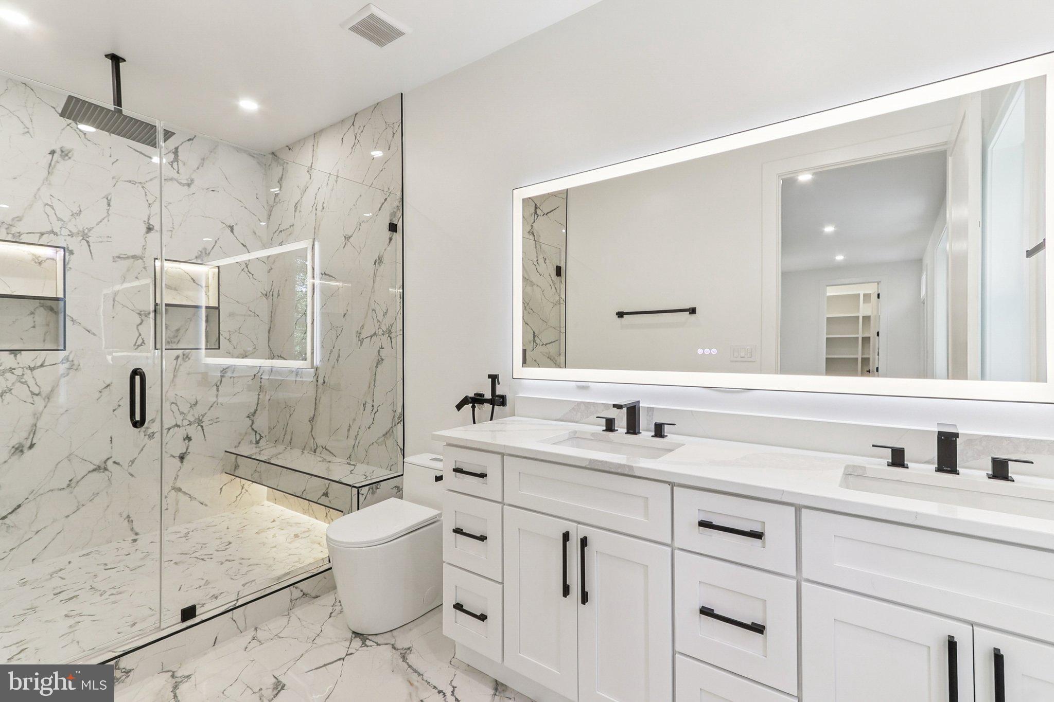 NORTH SPRINGFIELD - Residential