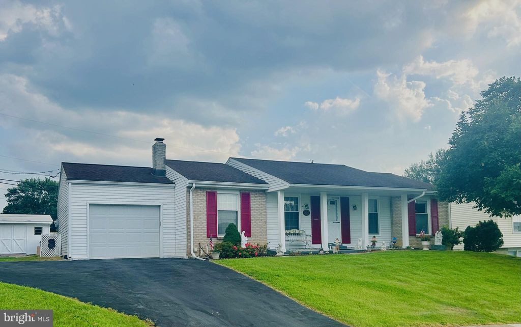Photo of 530 Rupley Rd, CAMP HILL, PA 17011 (MLS # PACB2047498)