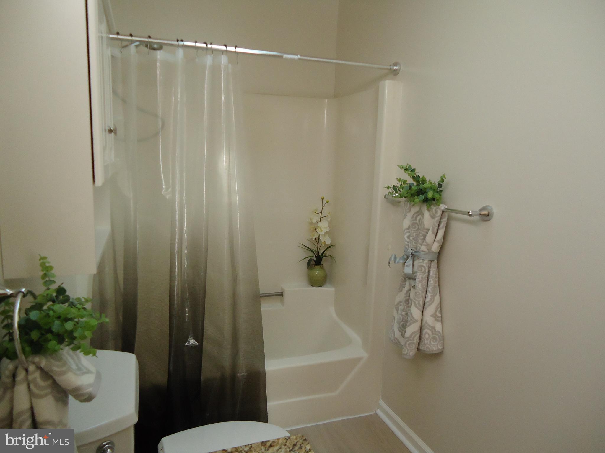 MILL GARDEN - Residential Lease