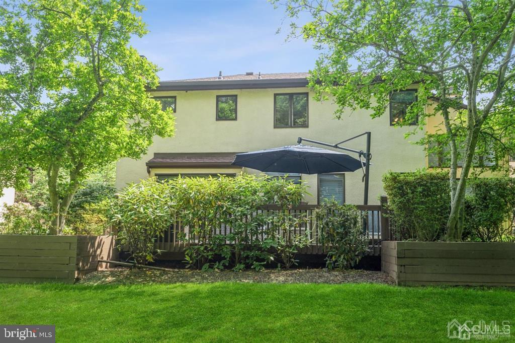 520 SAYRE DRIVE