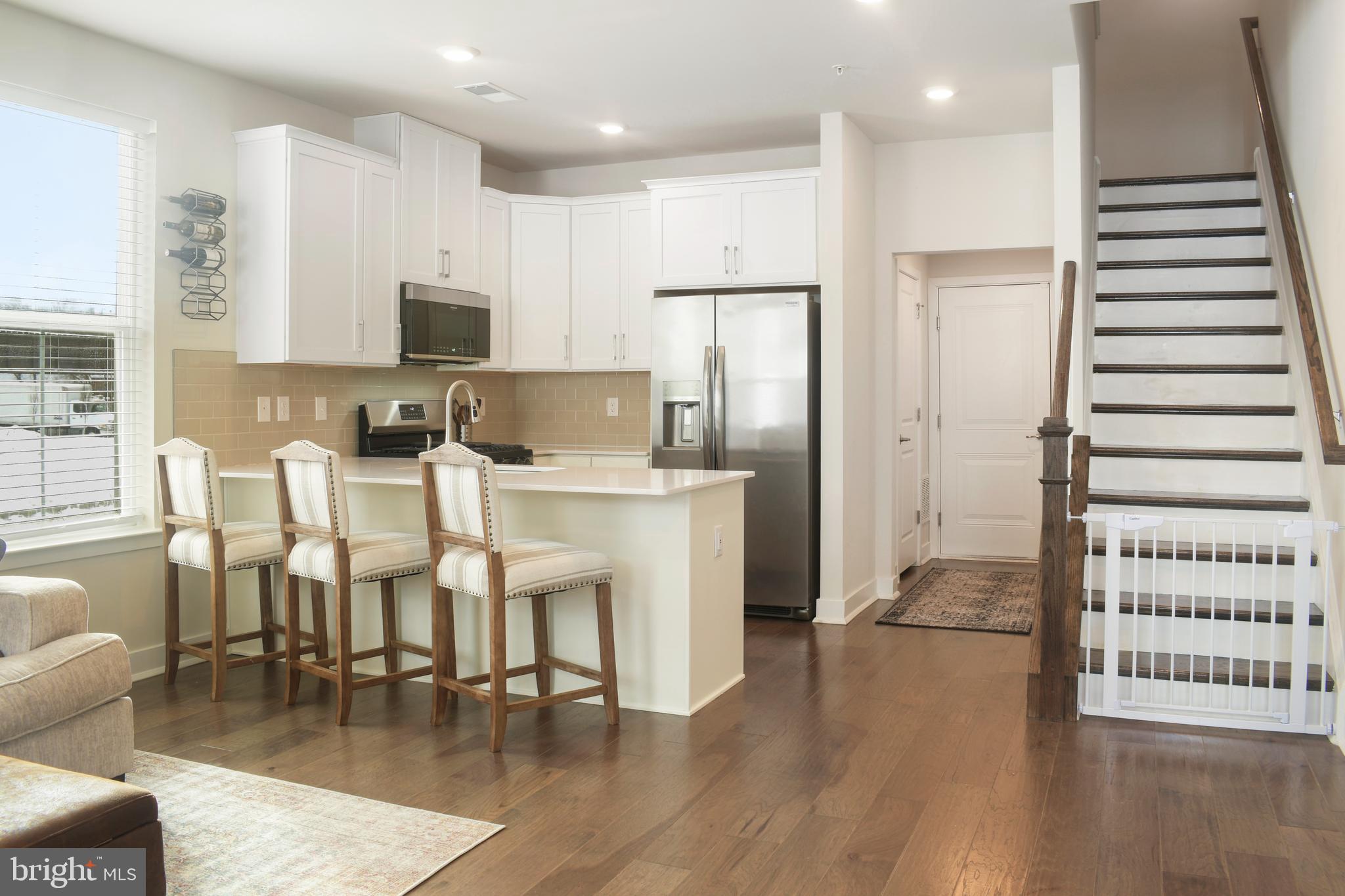 STEELPOINTE - Residential