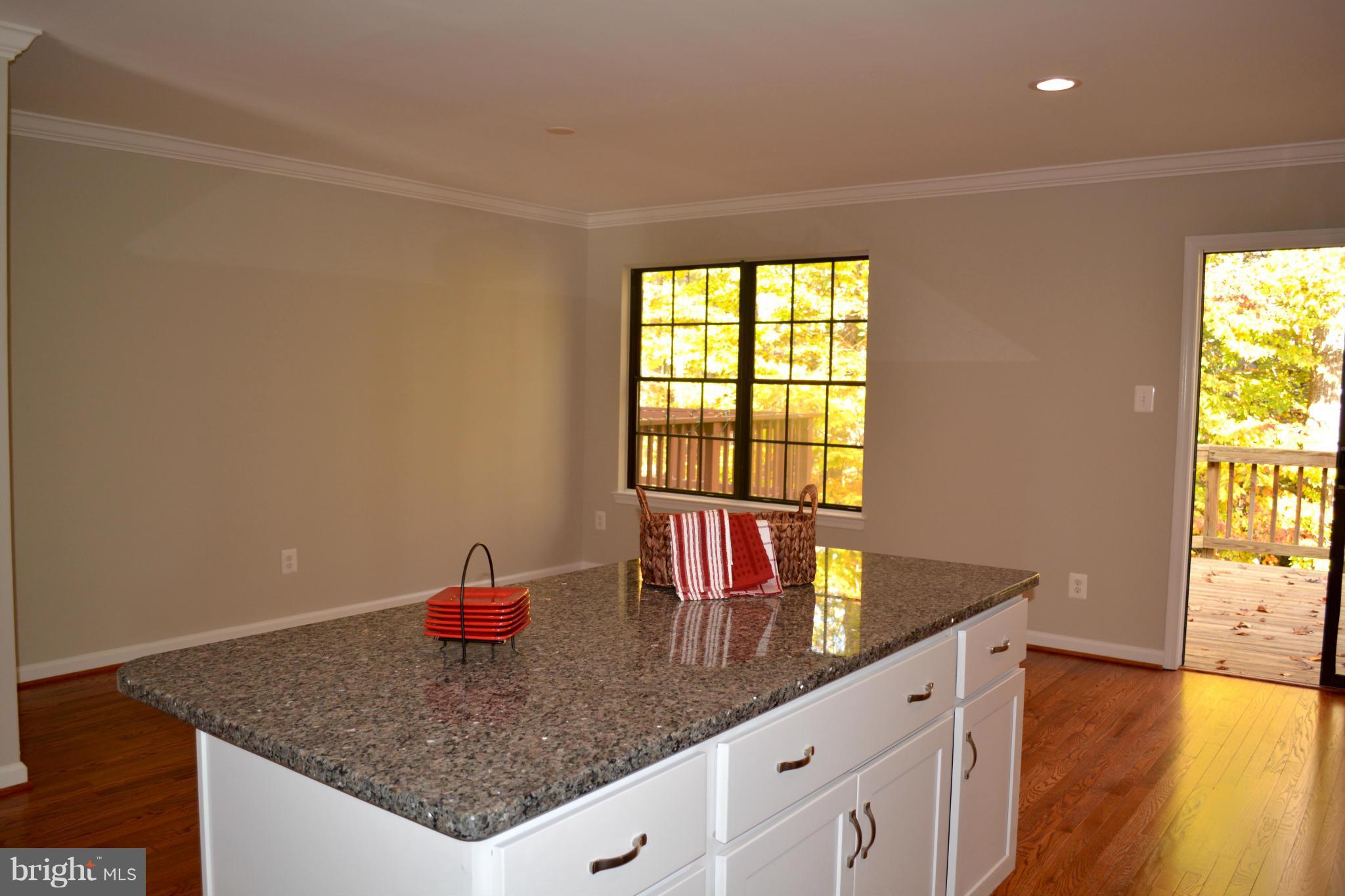 SPRINGFIELD OAKS - Residential