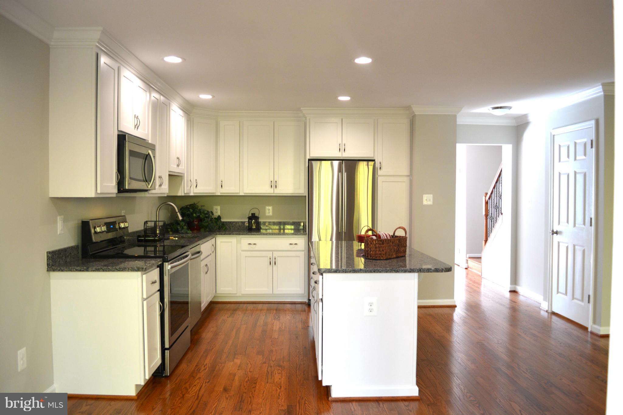 SPRINGFIELD OAKS - Residential