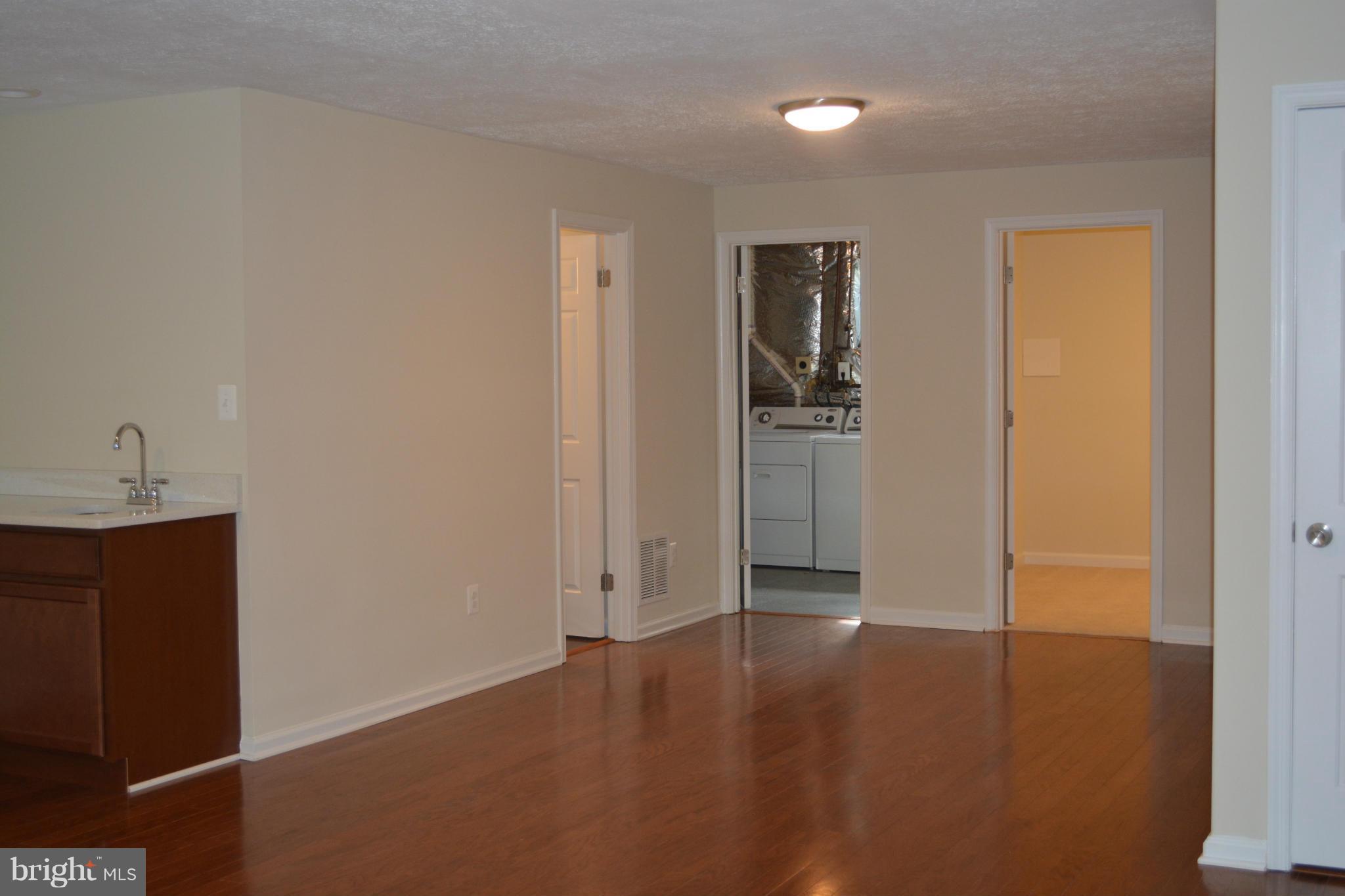 SPRINGFIELD OAKS - Residential