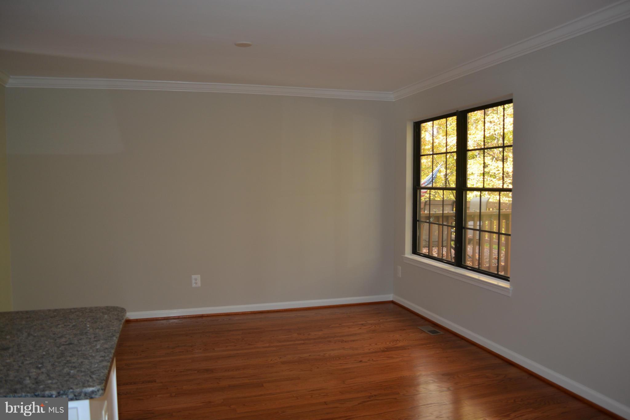 SPRINGFIELD OAKS - Residential