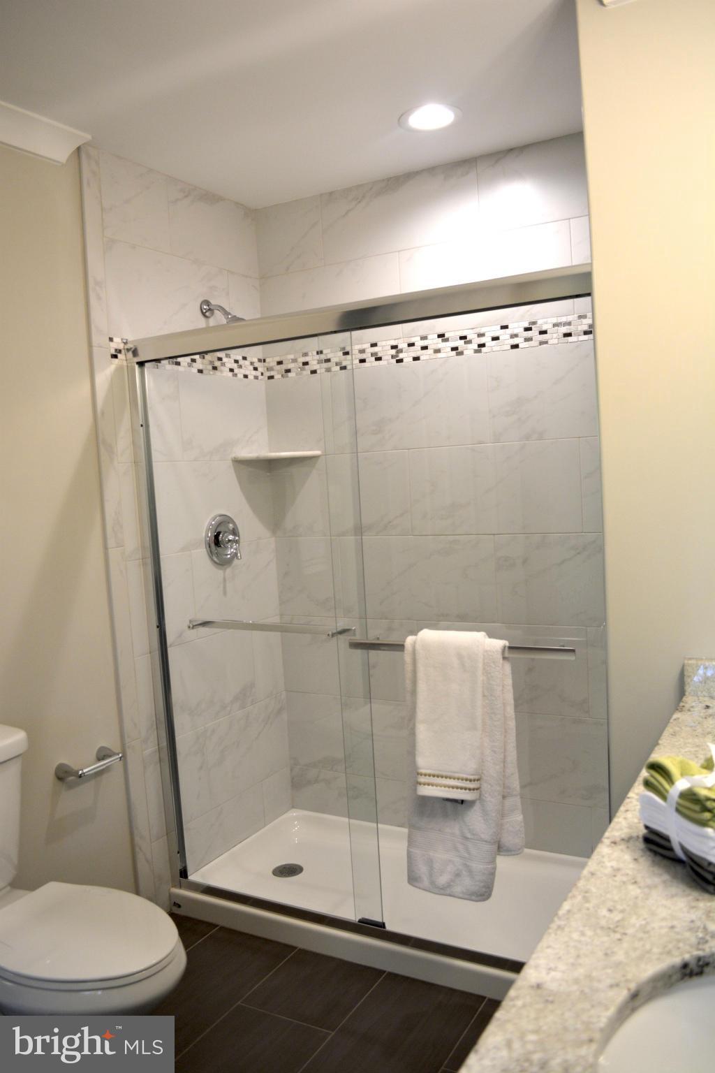 SPRINGFIELD OAKS - Residential