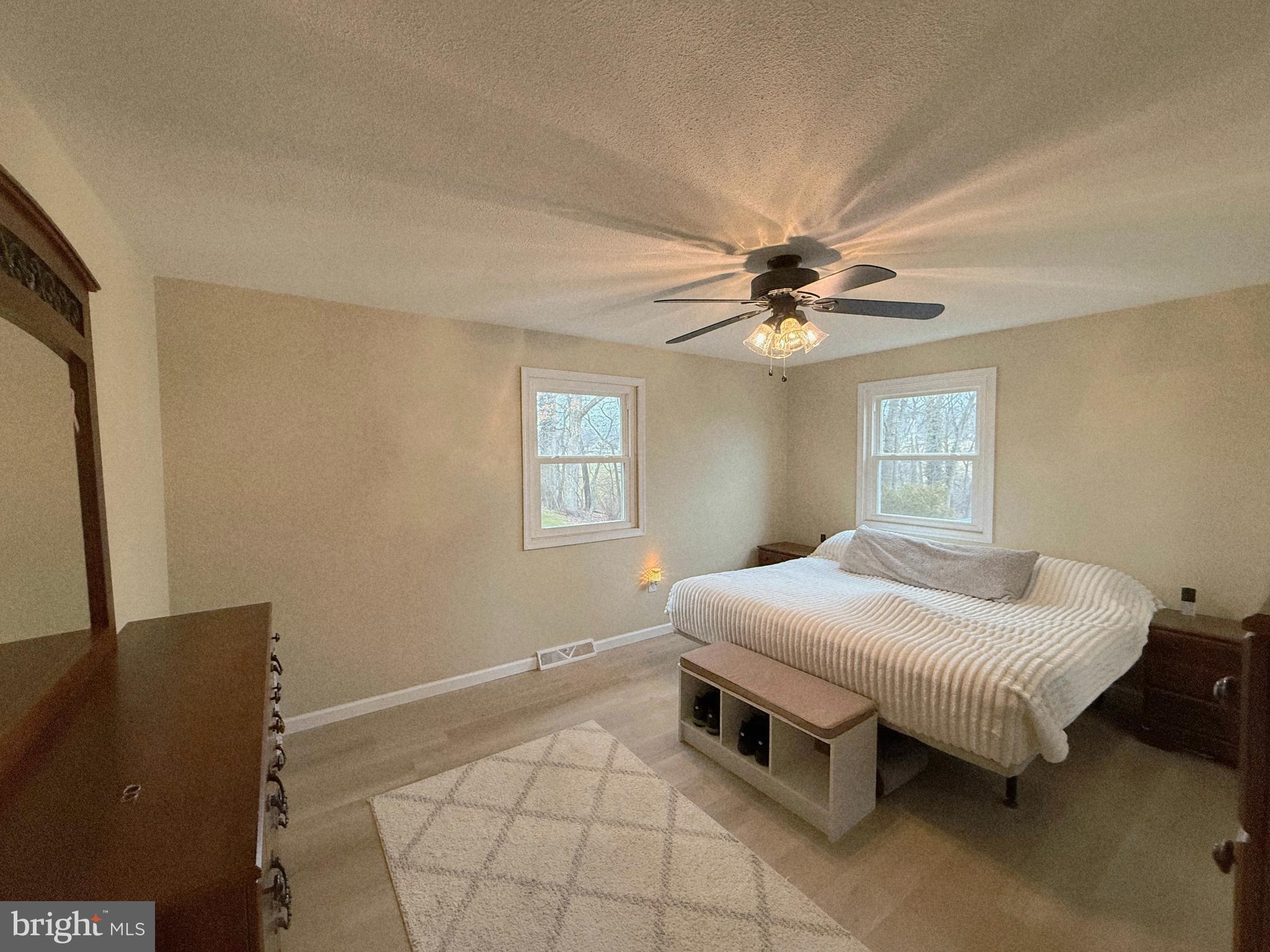 COLONIAL HEIGHTS - Residential