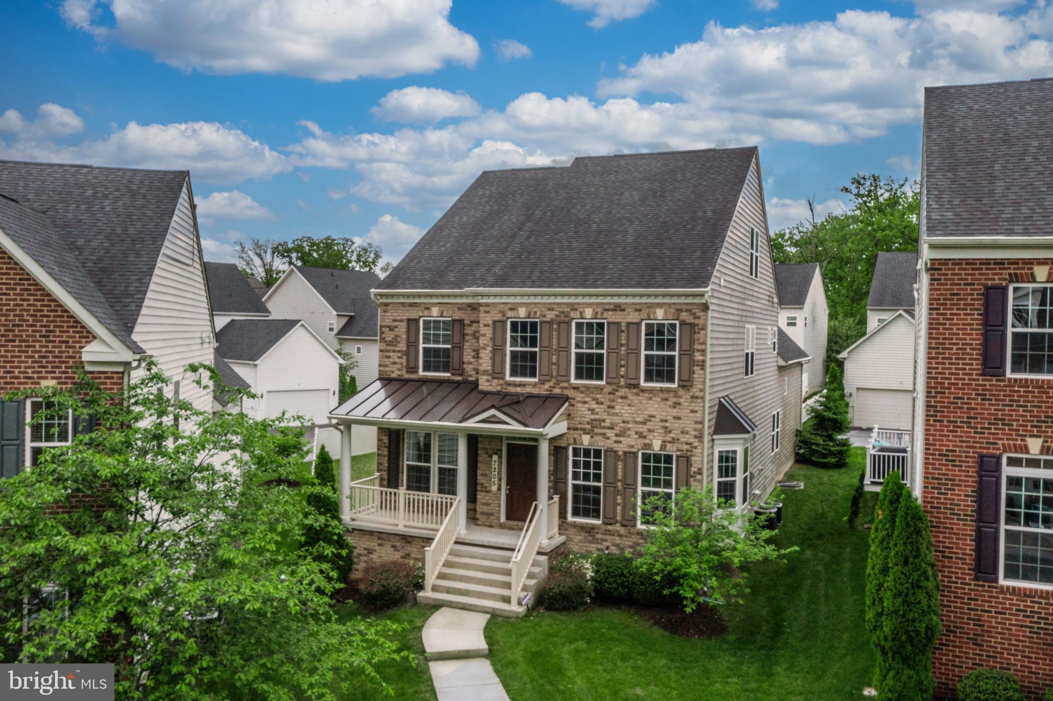 THE CRESCENT AT CHERRY LANE - Residential