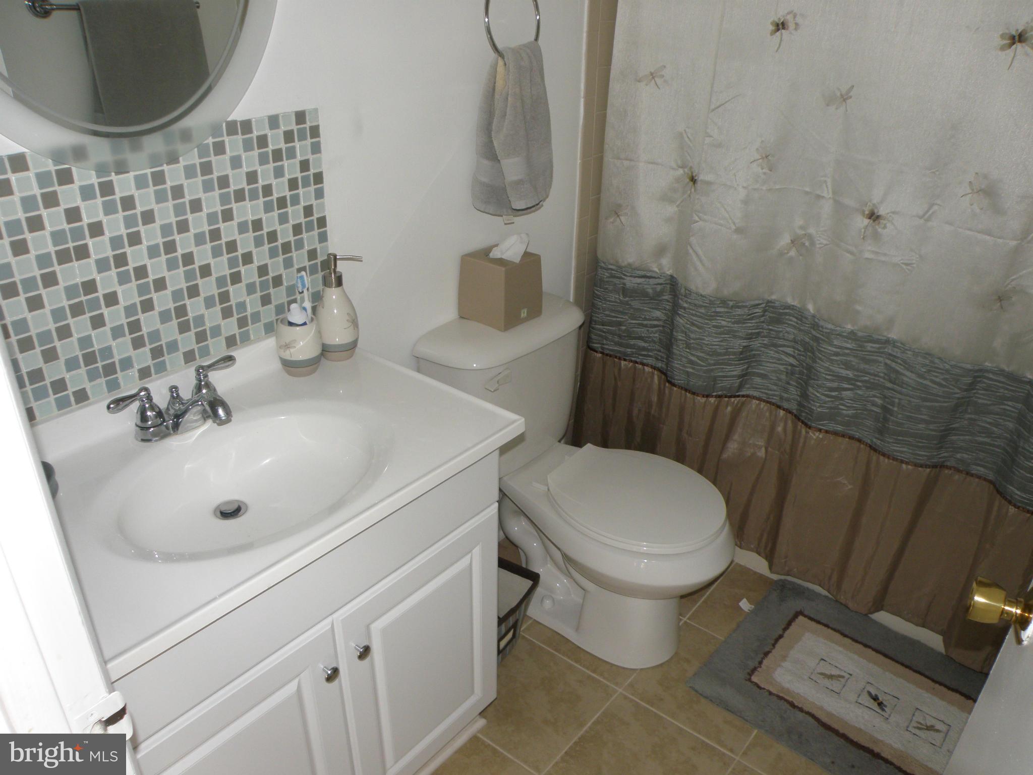 LAKE RIDGE - Residential