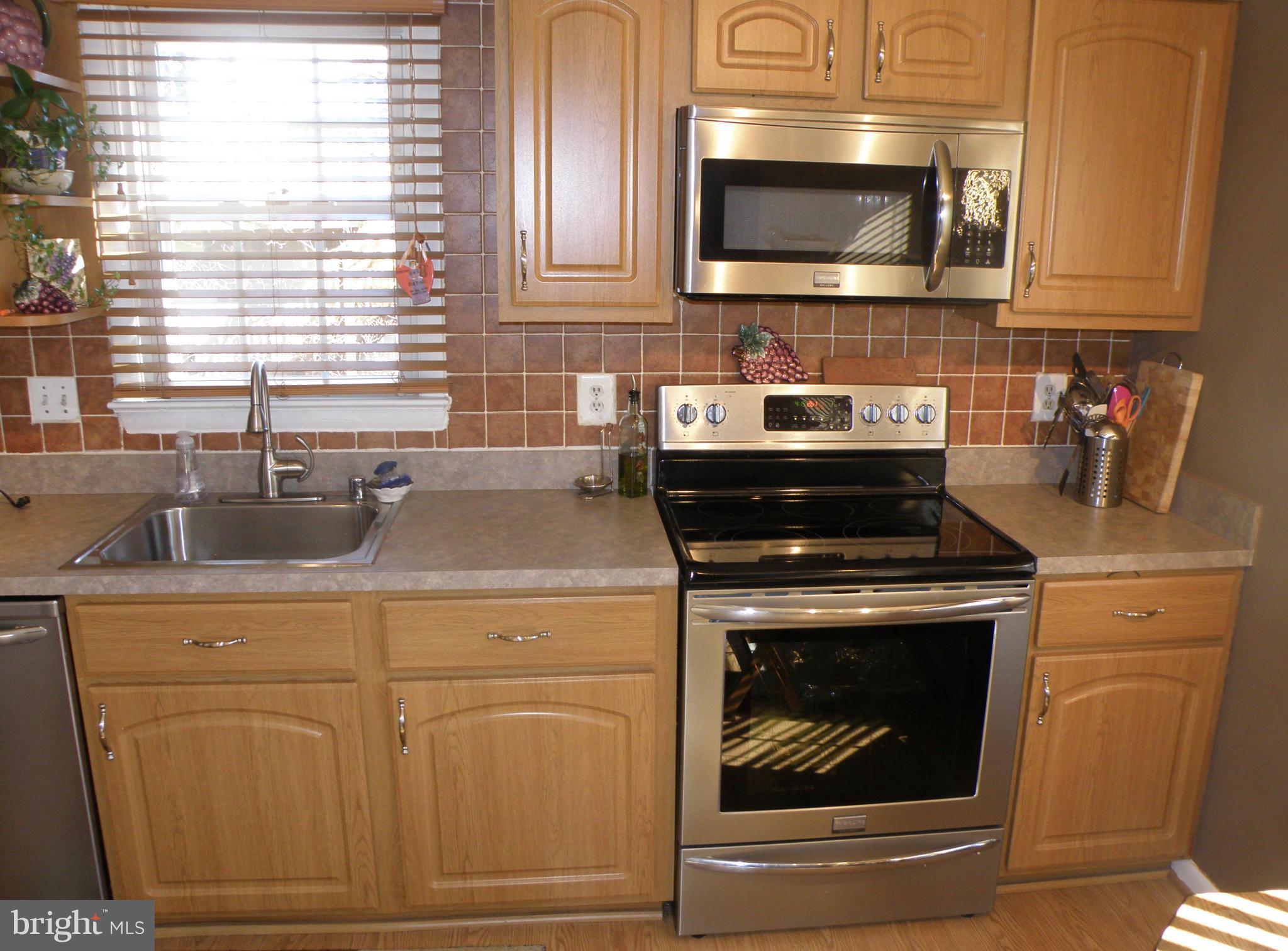 LAKE RIDGE - Residential