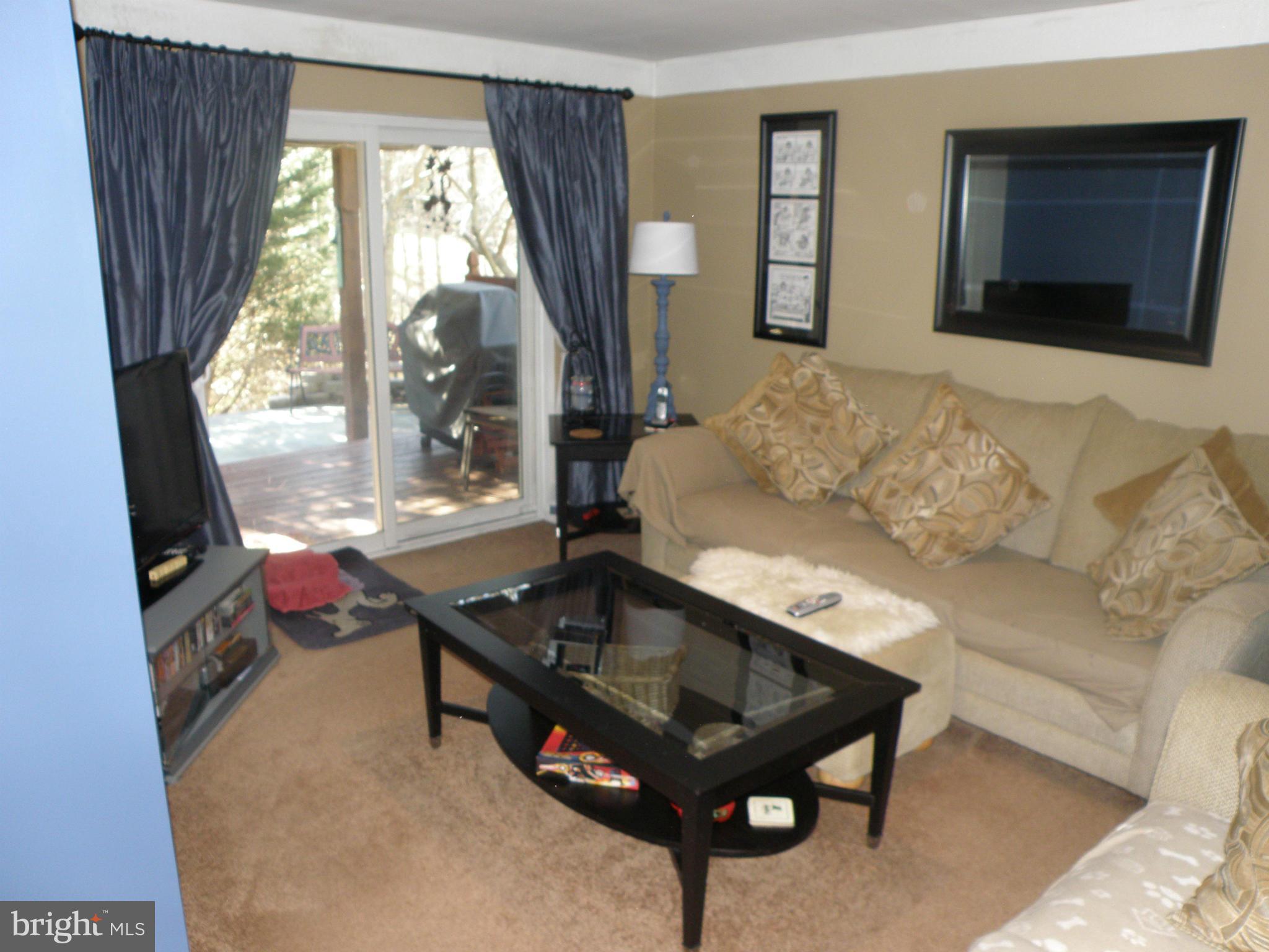 LAKE RIDGE - Residential