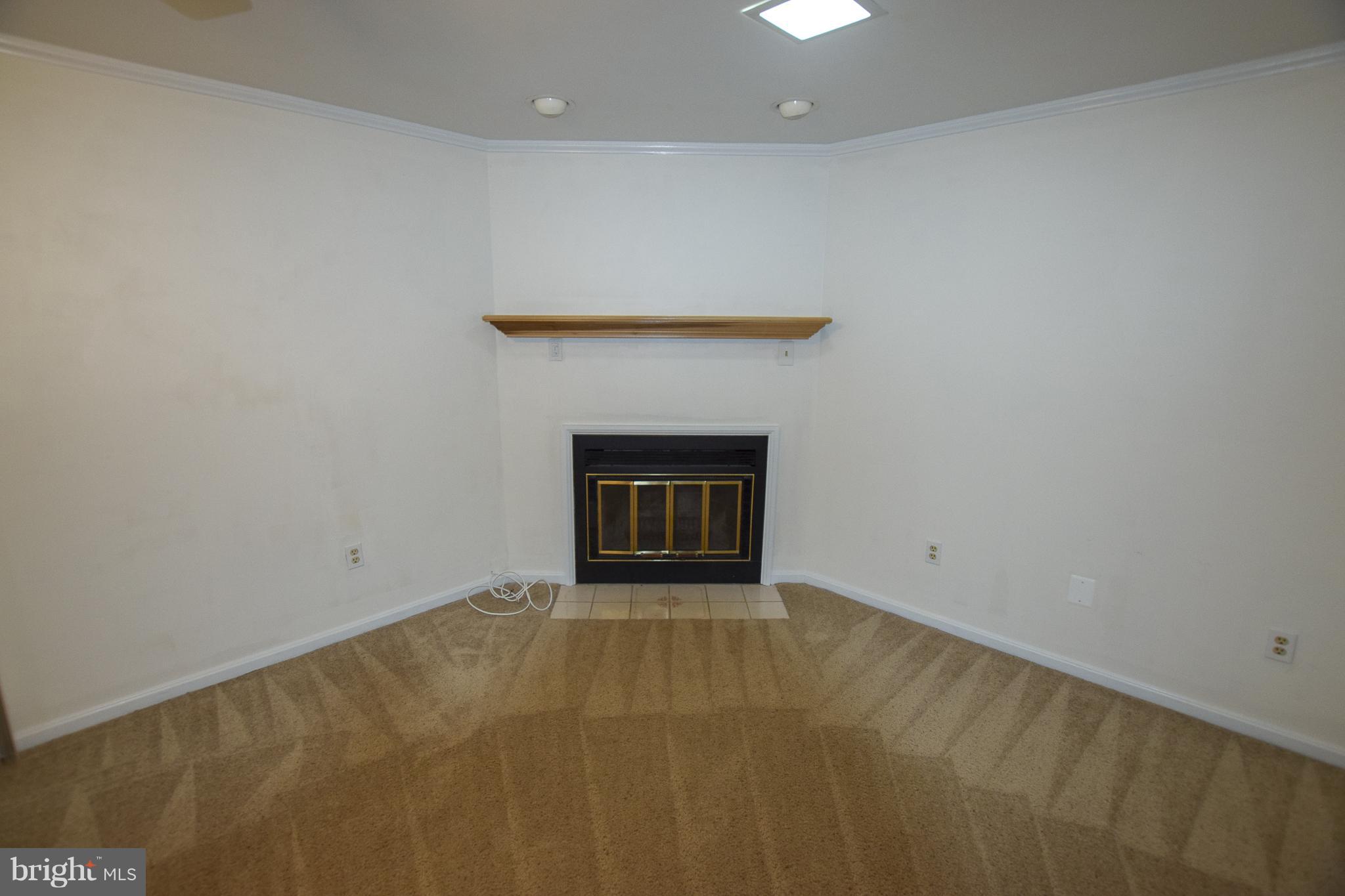 AMBERLEIGH - Residential Lease