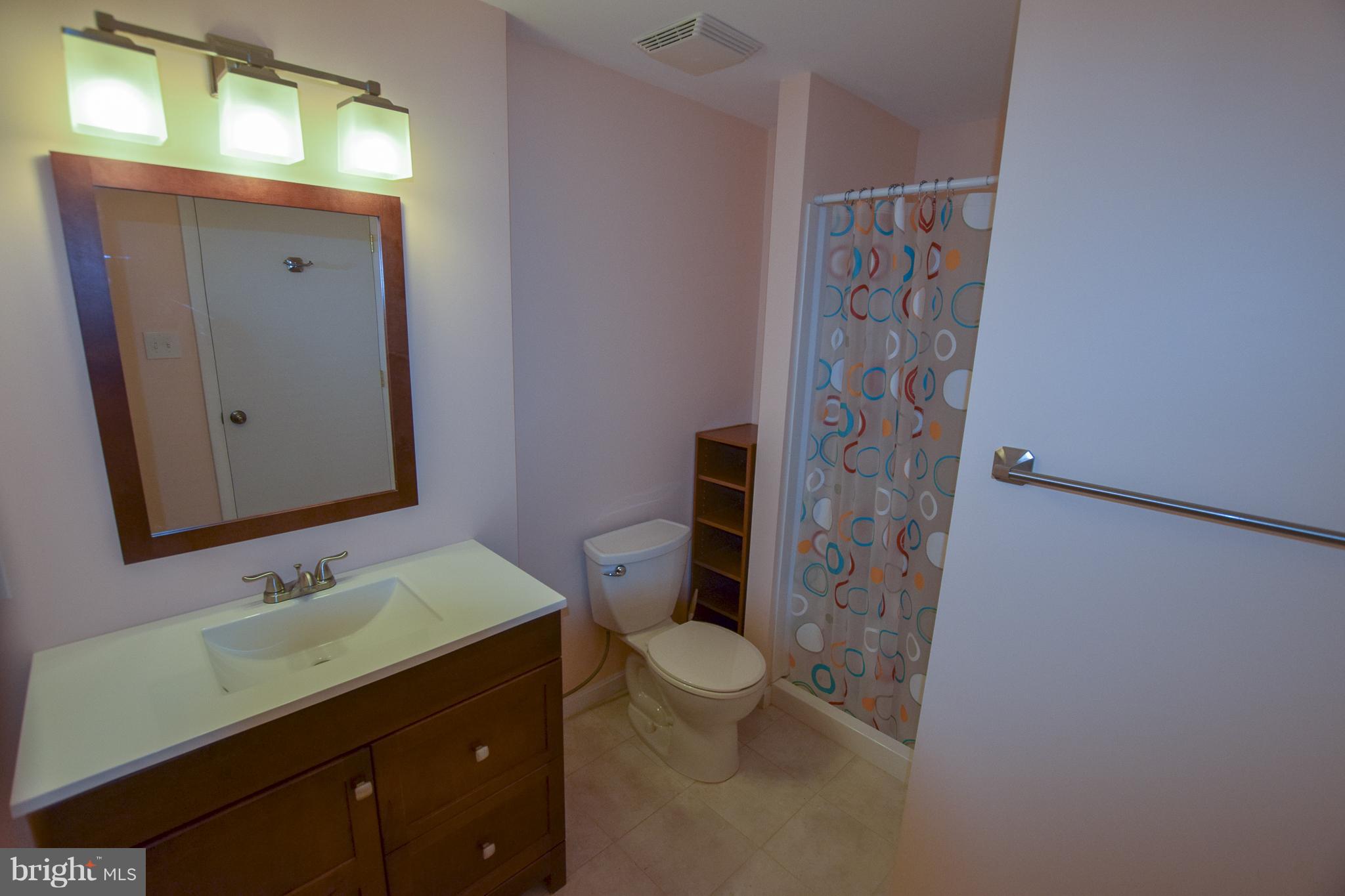 AMBERLEIGH - Residential Lease