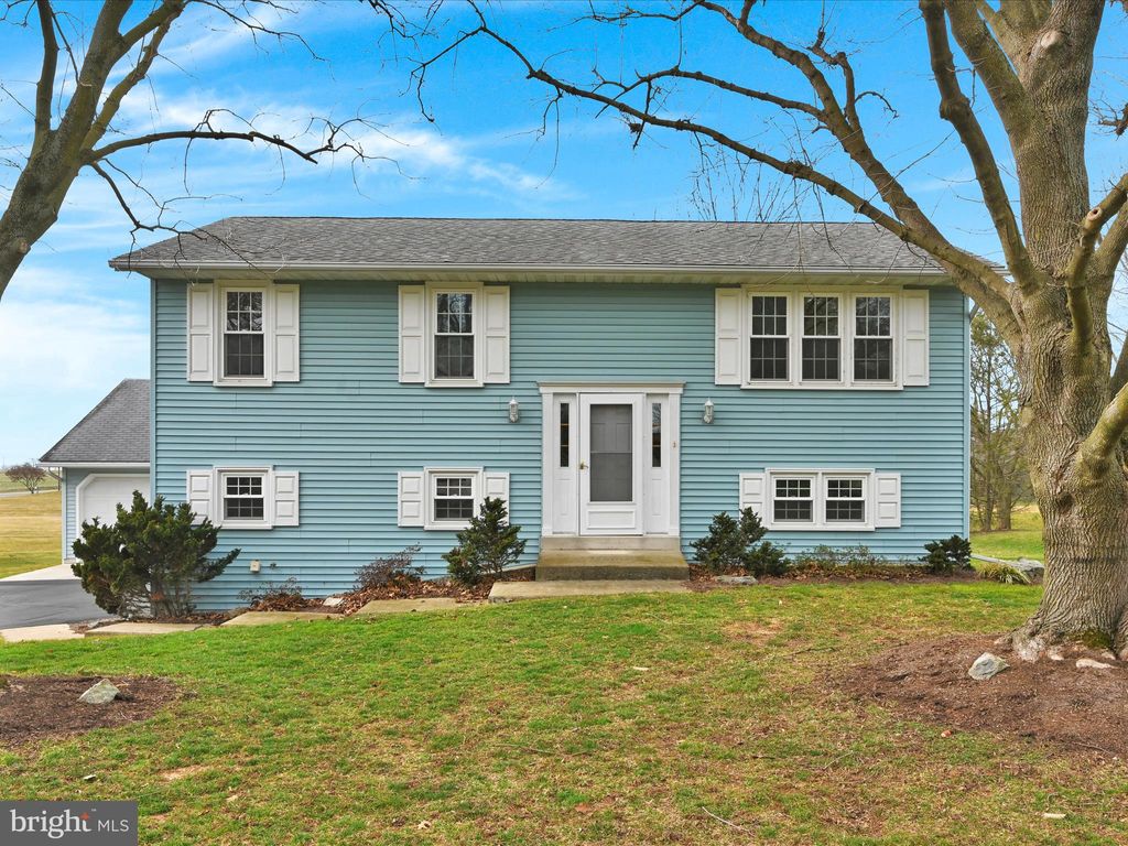 Photo of 246 Scott Avenue, Mount Joy, PA 17552 (MLS # PALA2046538)