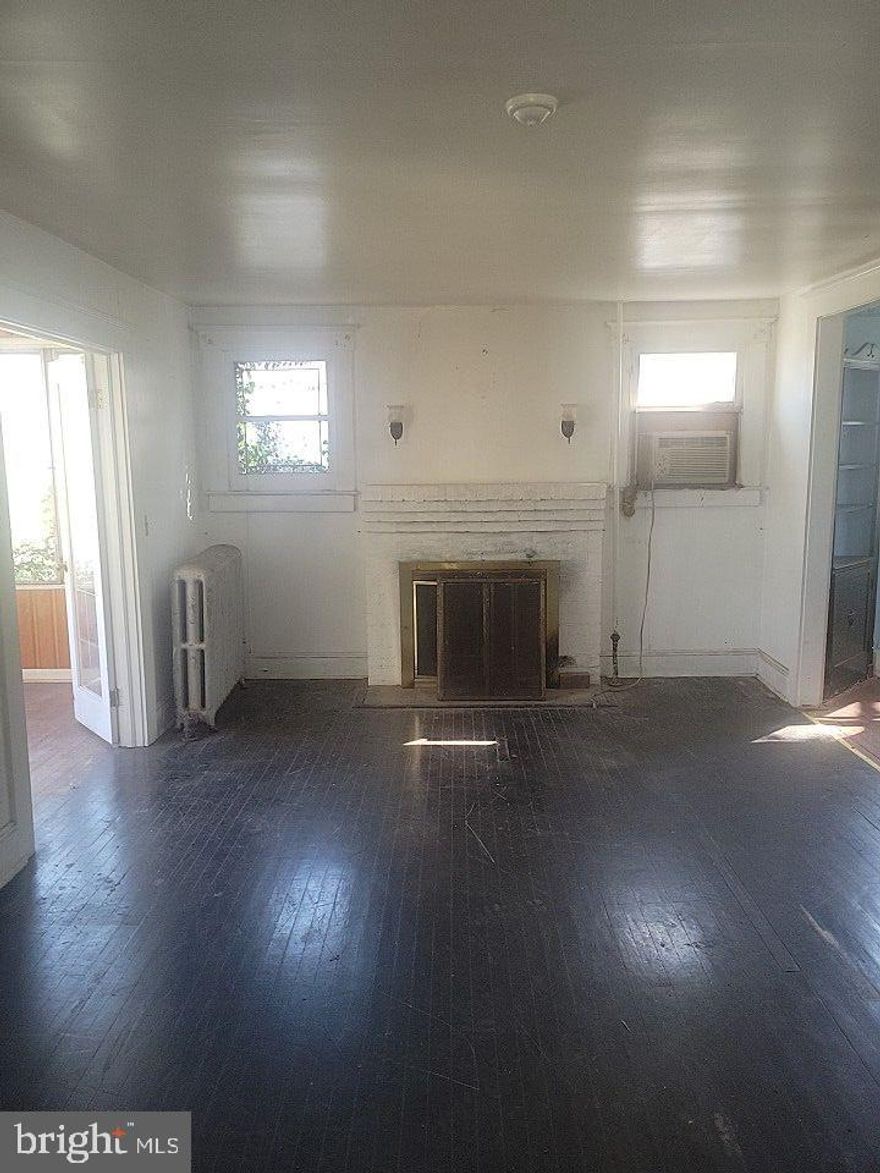 OPEN TO ALL BIDDERS- INVESTORS ARE WELCOME
Property is Owned by the US Dept. of HUD Seller makes no representations or warranties as to property condition. HUD Case241-932362. HUD property is sold in "as- is" Seller may contribute up to 3% for buyer’s closing costs, upon buyer request. No repairs are allowed prior to settlement. "Equal housing Opportunity" This charming 3 Bedroom single family home is located right in the heart of the city. Conveniently located near travel ways, schools, universities and shopping.  Per HUD Appraisal, Property is listed as IE (Insured Escrow- will qualify for FHA with repair escrow subject to appraisal)