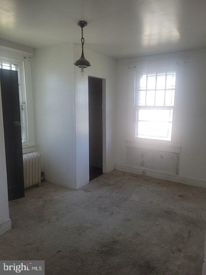 WINSTON GOVANS - Residential