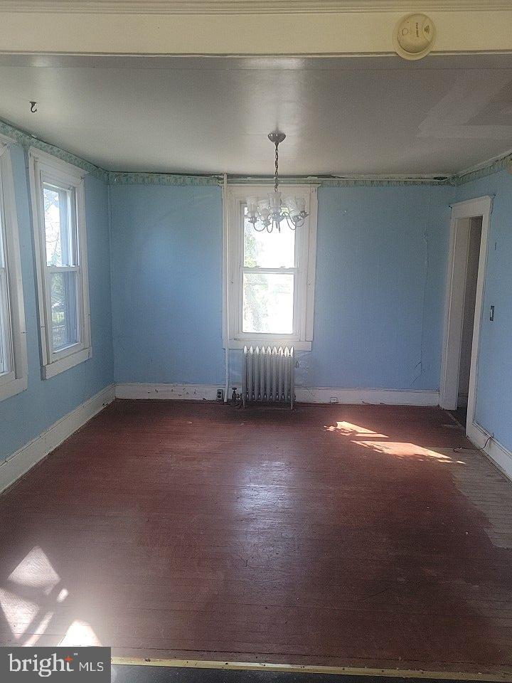 WINSTON GOVANS - Residential