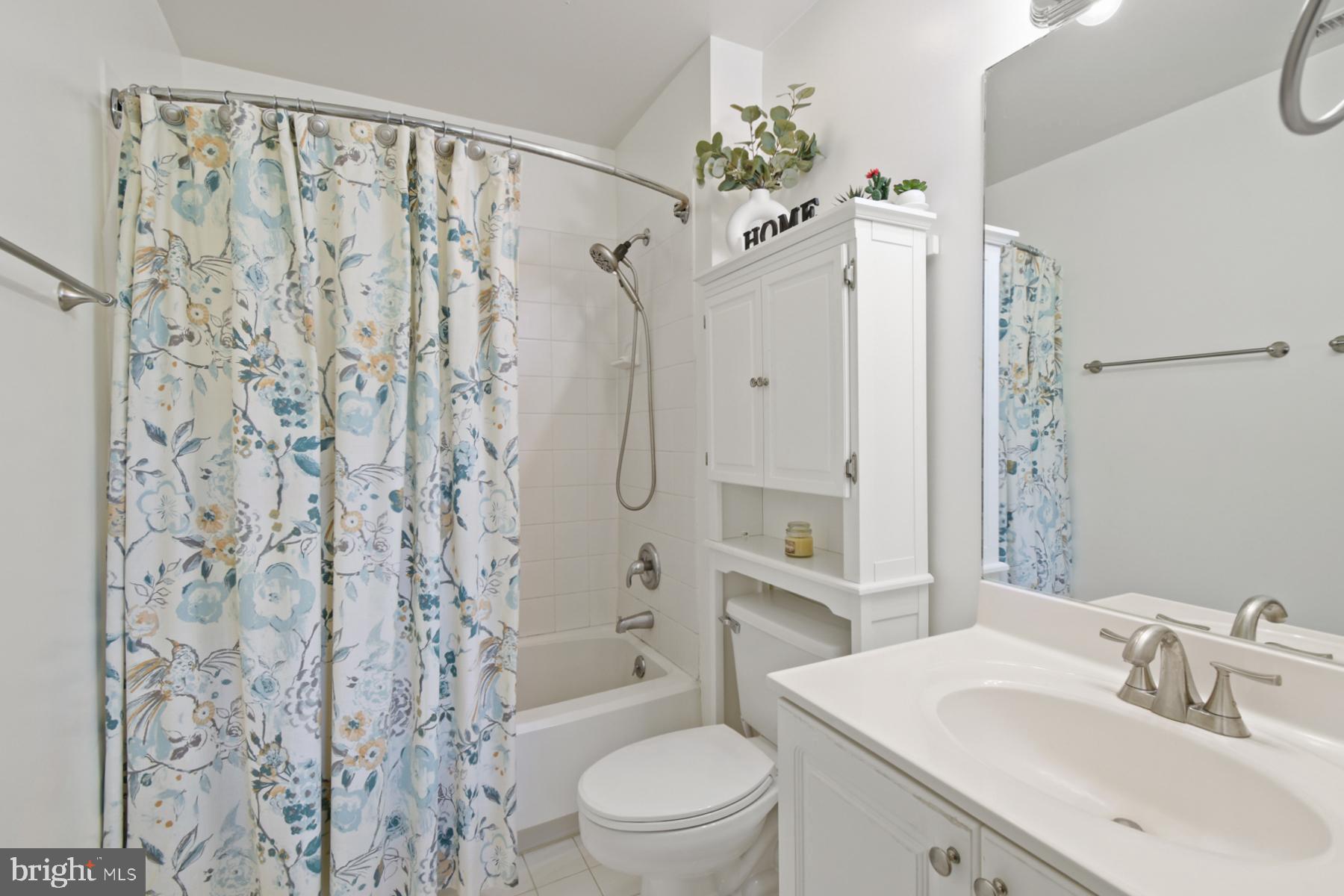 RIVER RUN - Residential