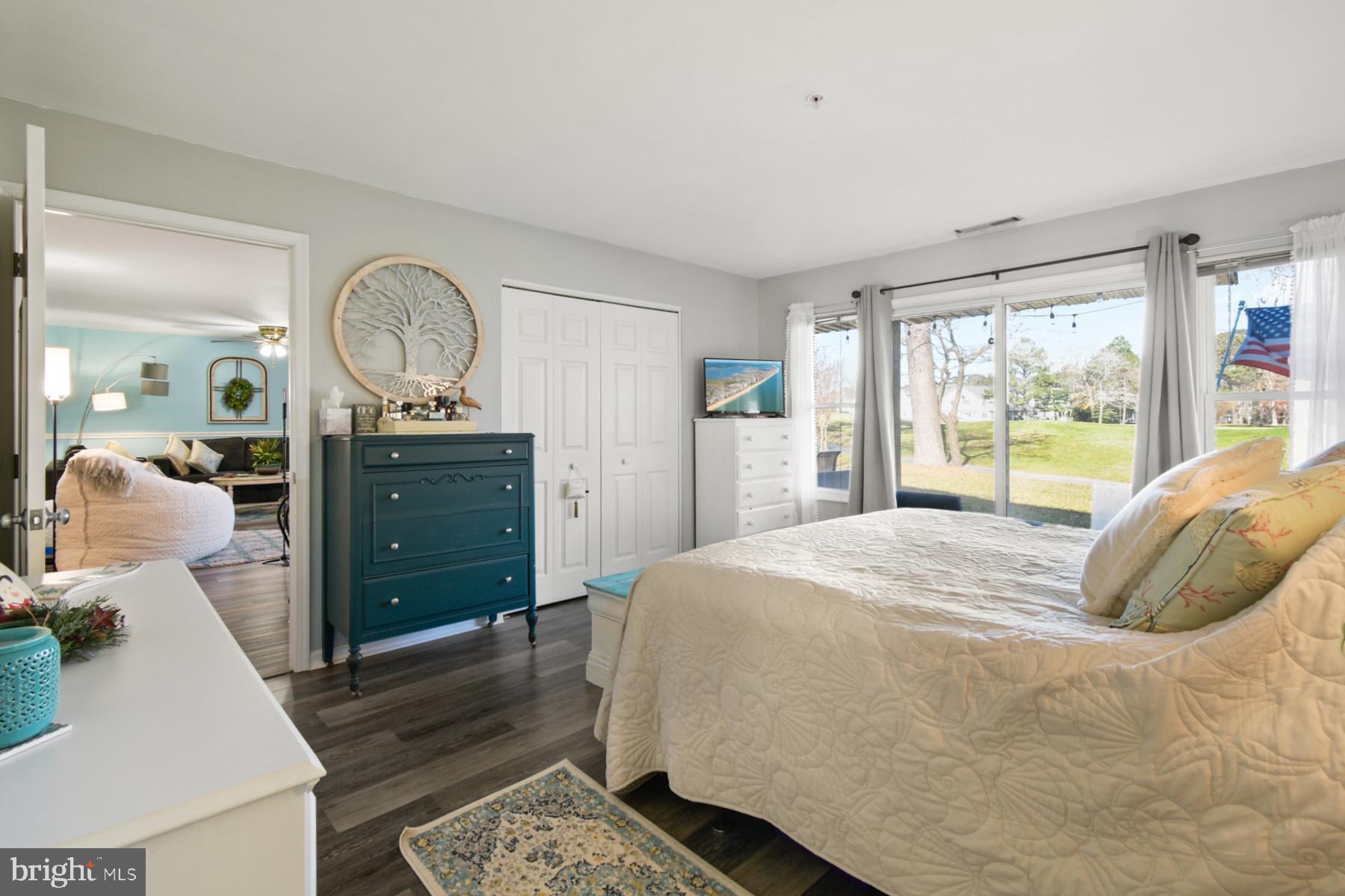 RIVER RUN - Residential