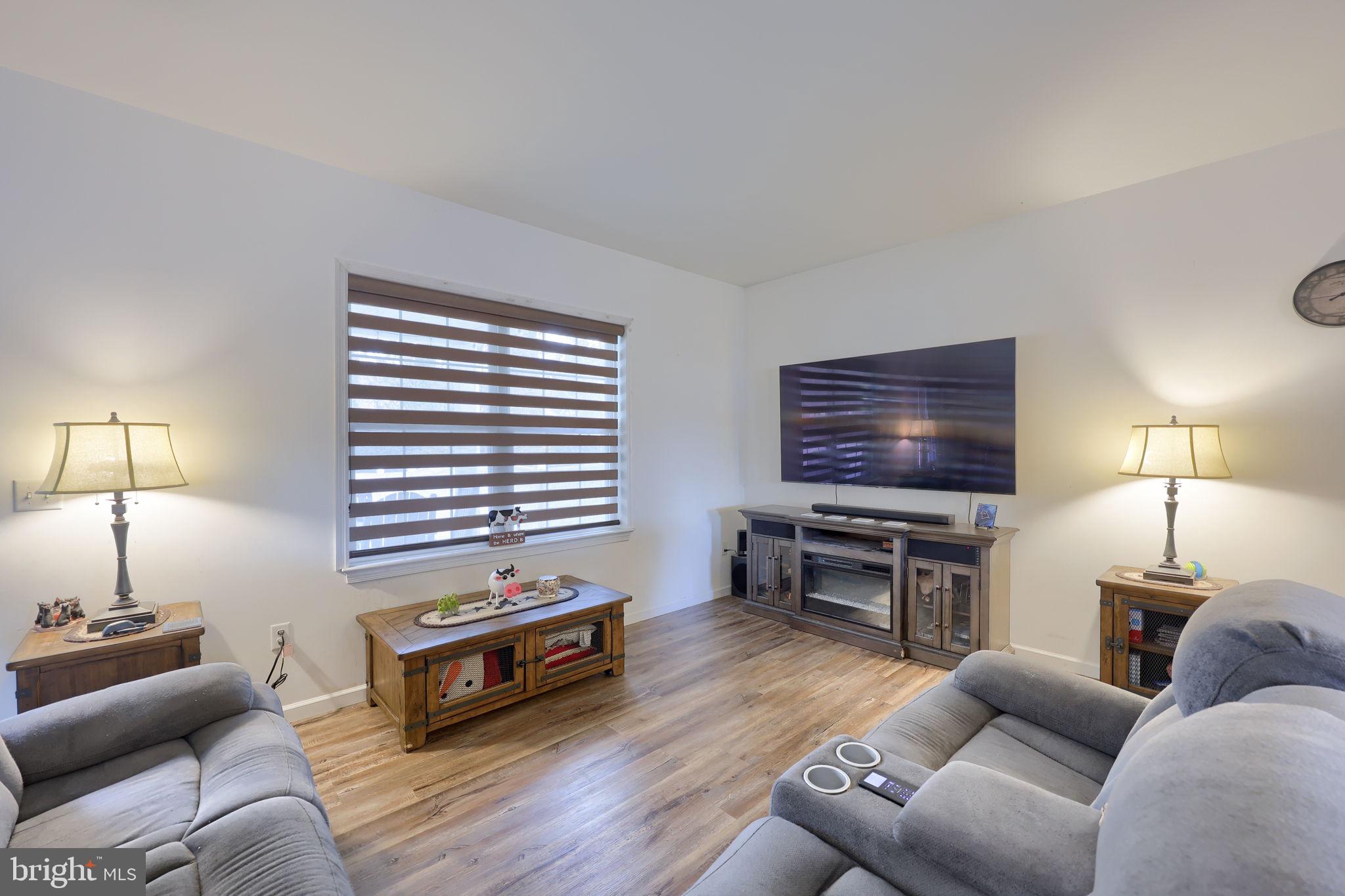 GREENFIELD - Residential