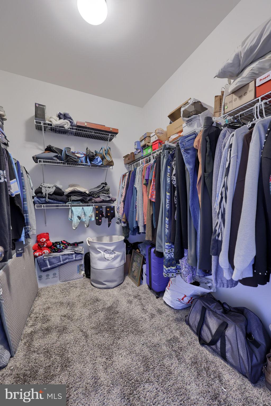 GREENFIELD - Residential