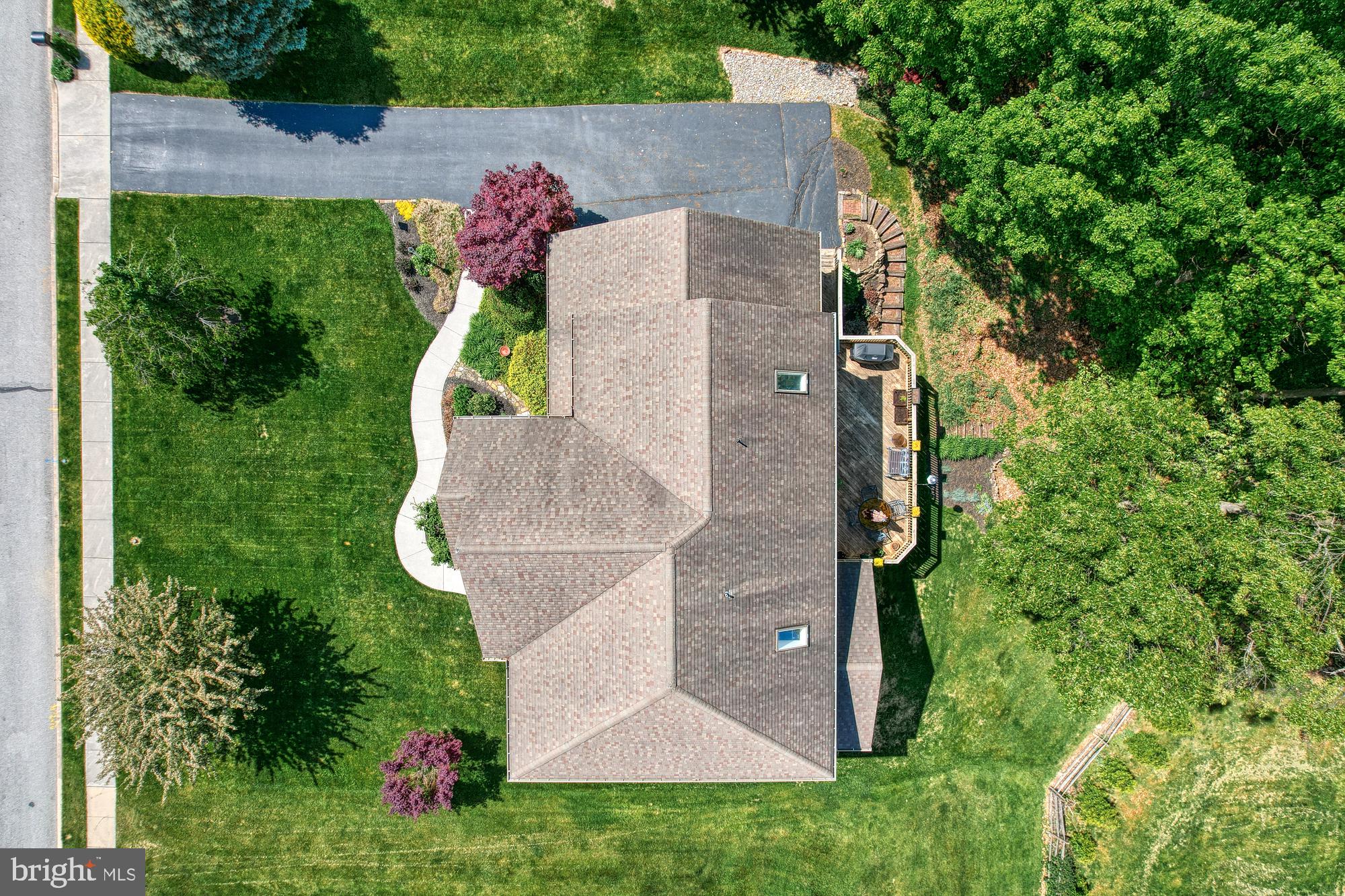 TANGLEWOOD - Residential