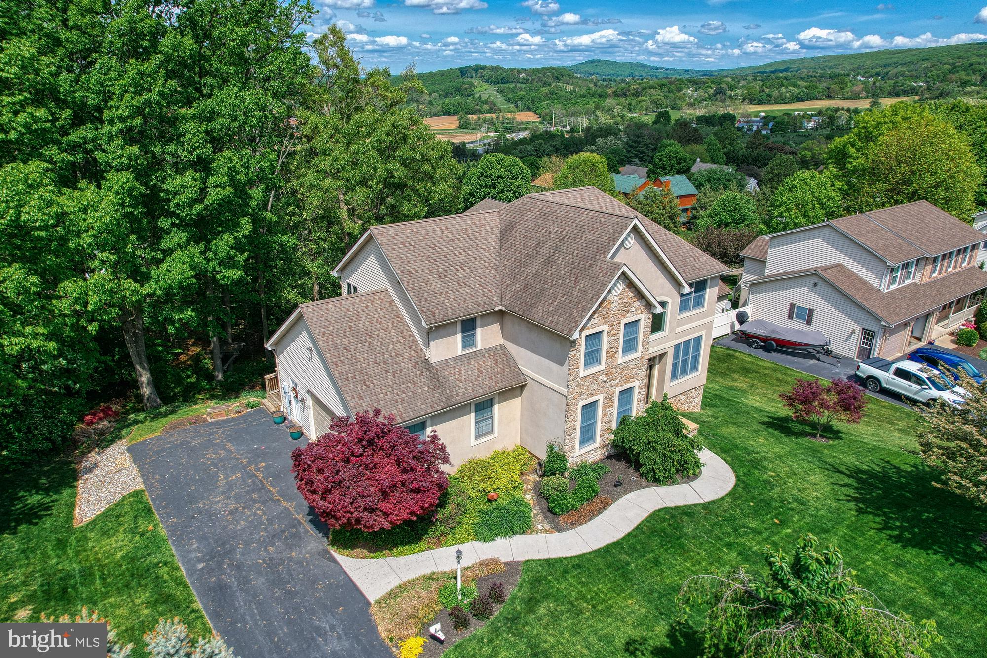 TANGLEWOOD - Residential