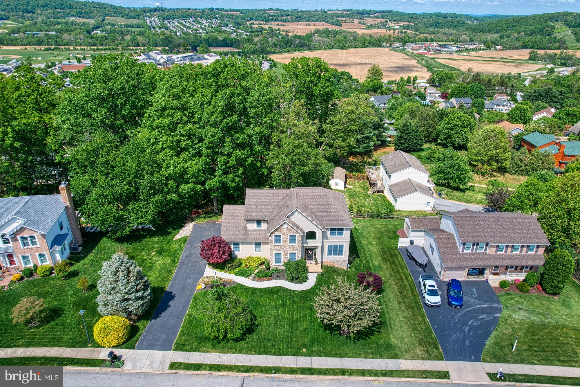 TANGLEWOOD - Residential