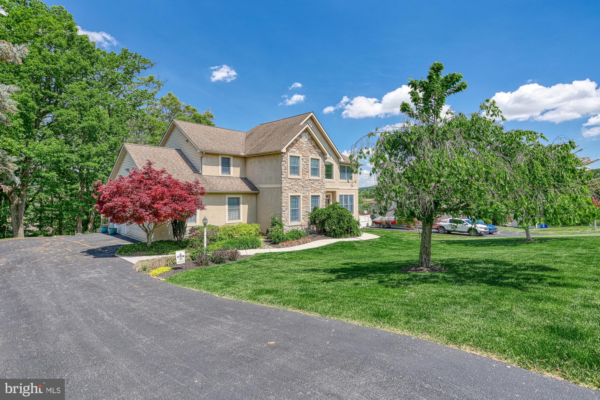 TANGLEWOOD - Residential