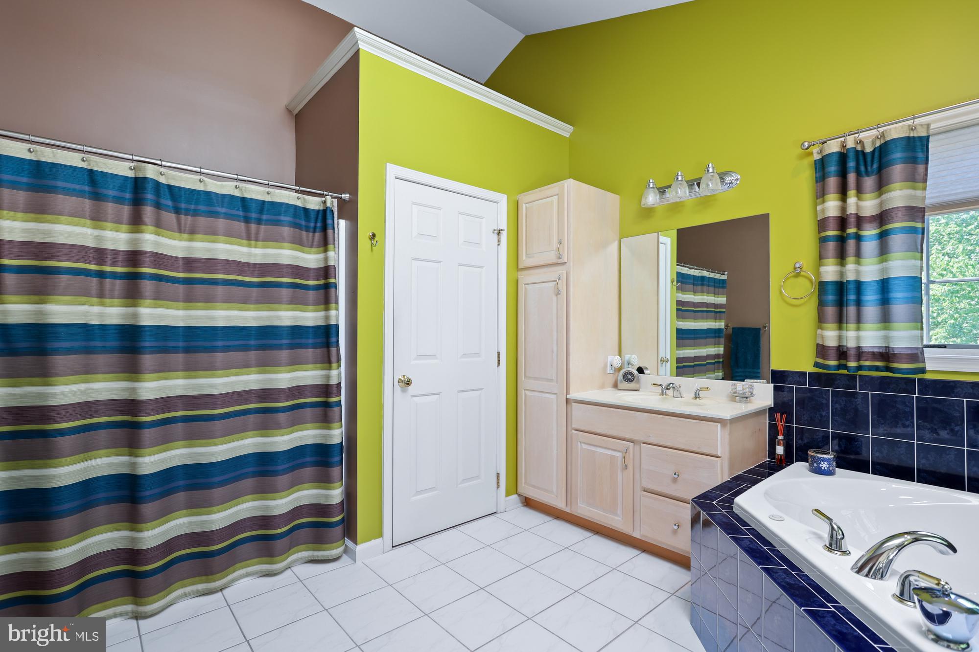 TANGLEWOOD - Residential