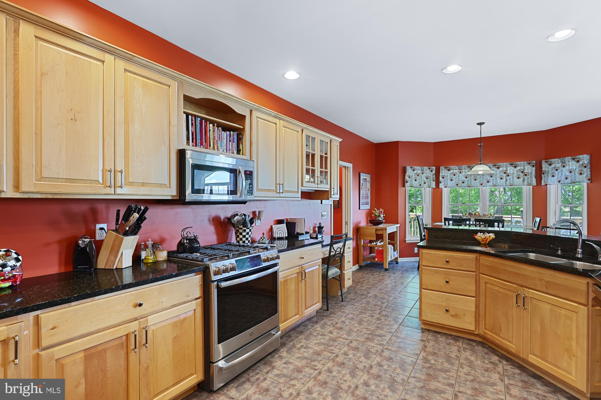 TANGLEWOOD - Residential