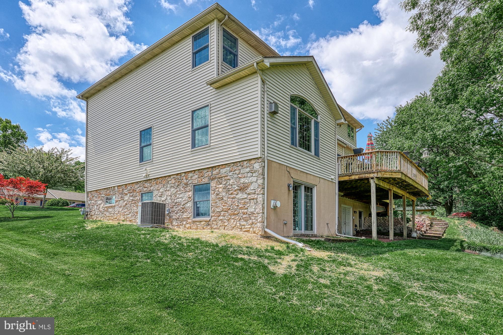 TANGLEWOOD - Residential