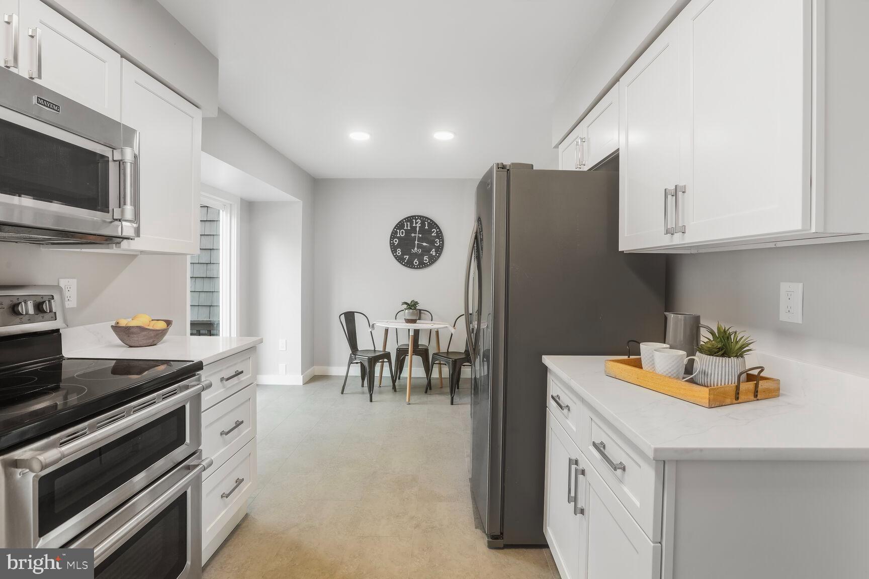 WOODLAND VILLAGE - Residential