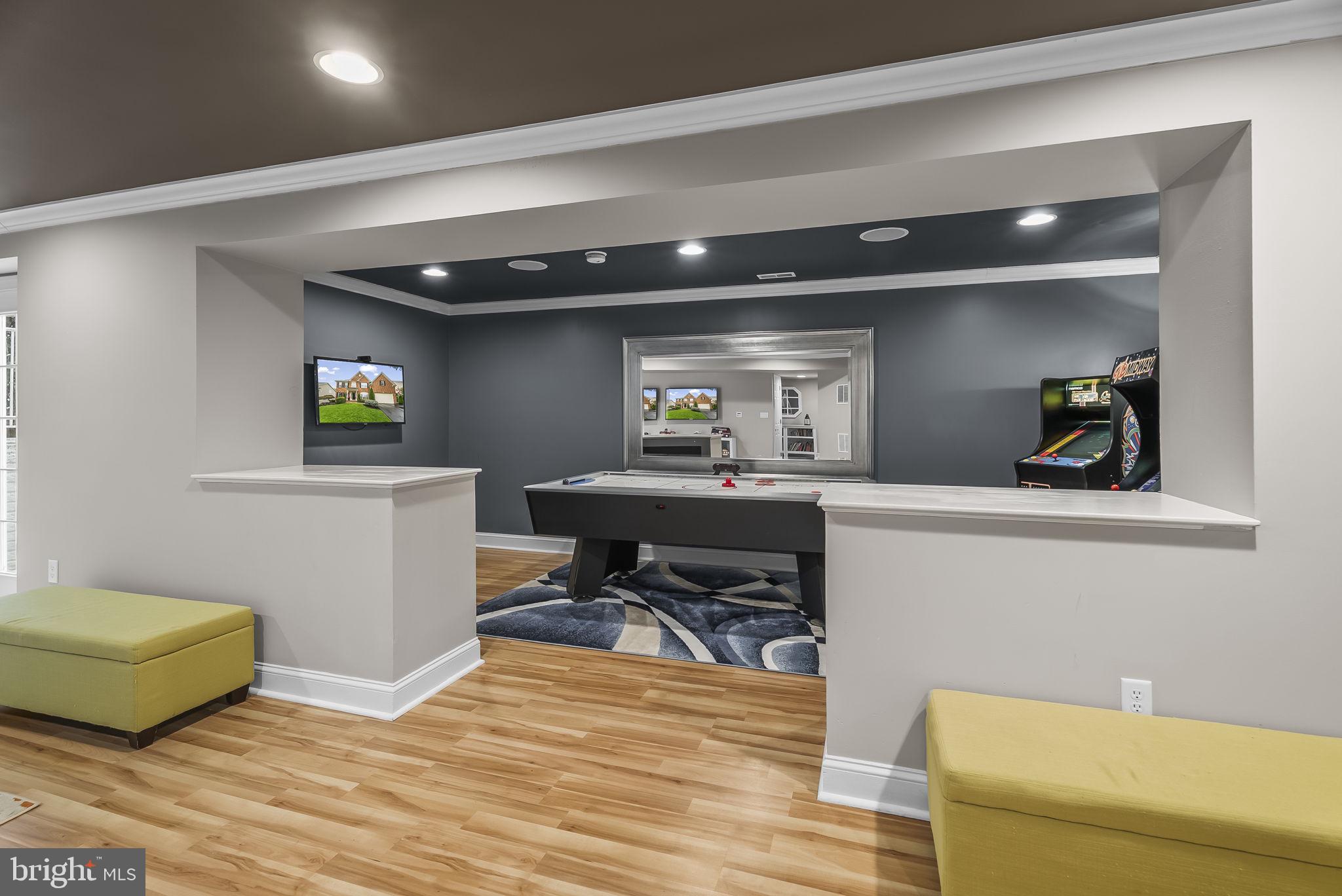 GLENBROOK - Residential