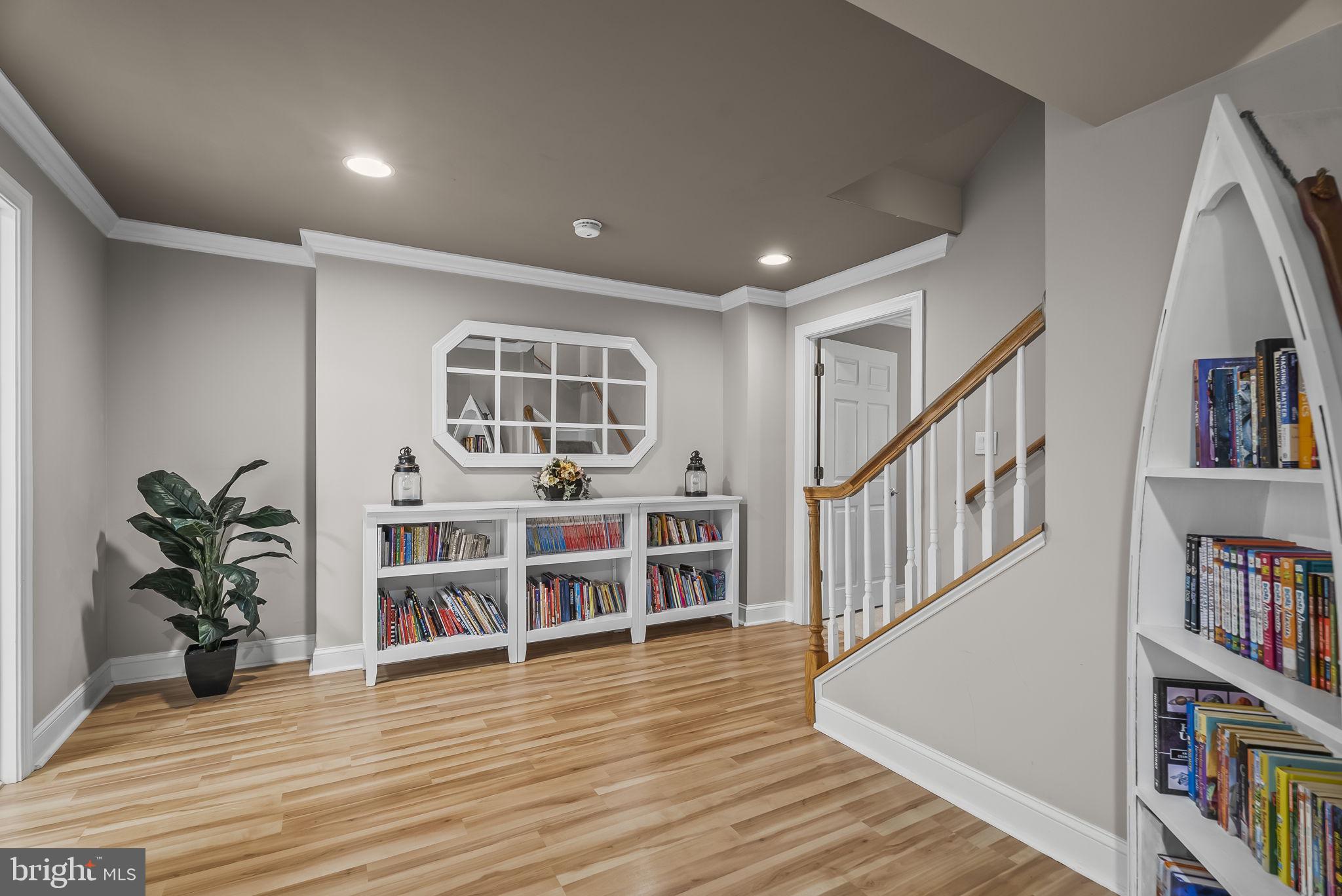 GLENBROOK - Residential