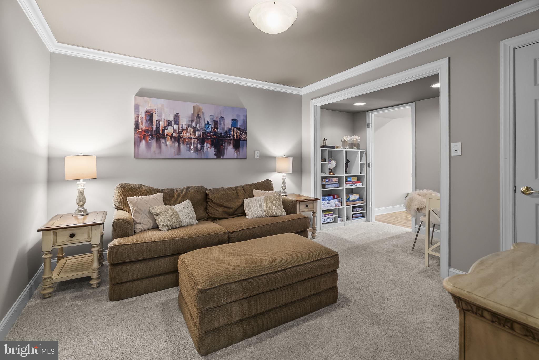 GLENBROOK - Residential