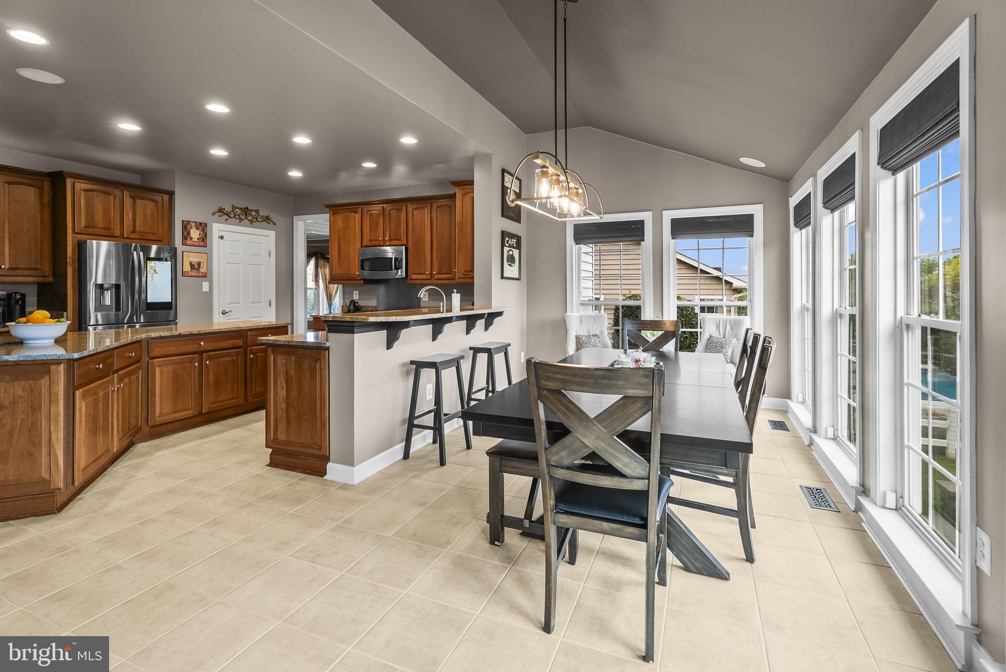 GLENBROOK - Residential