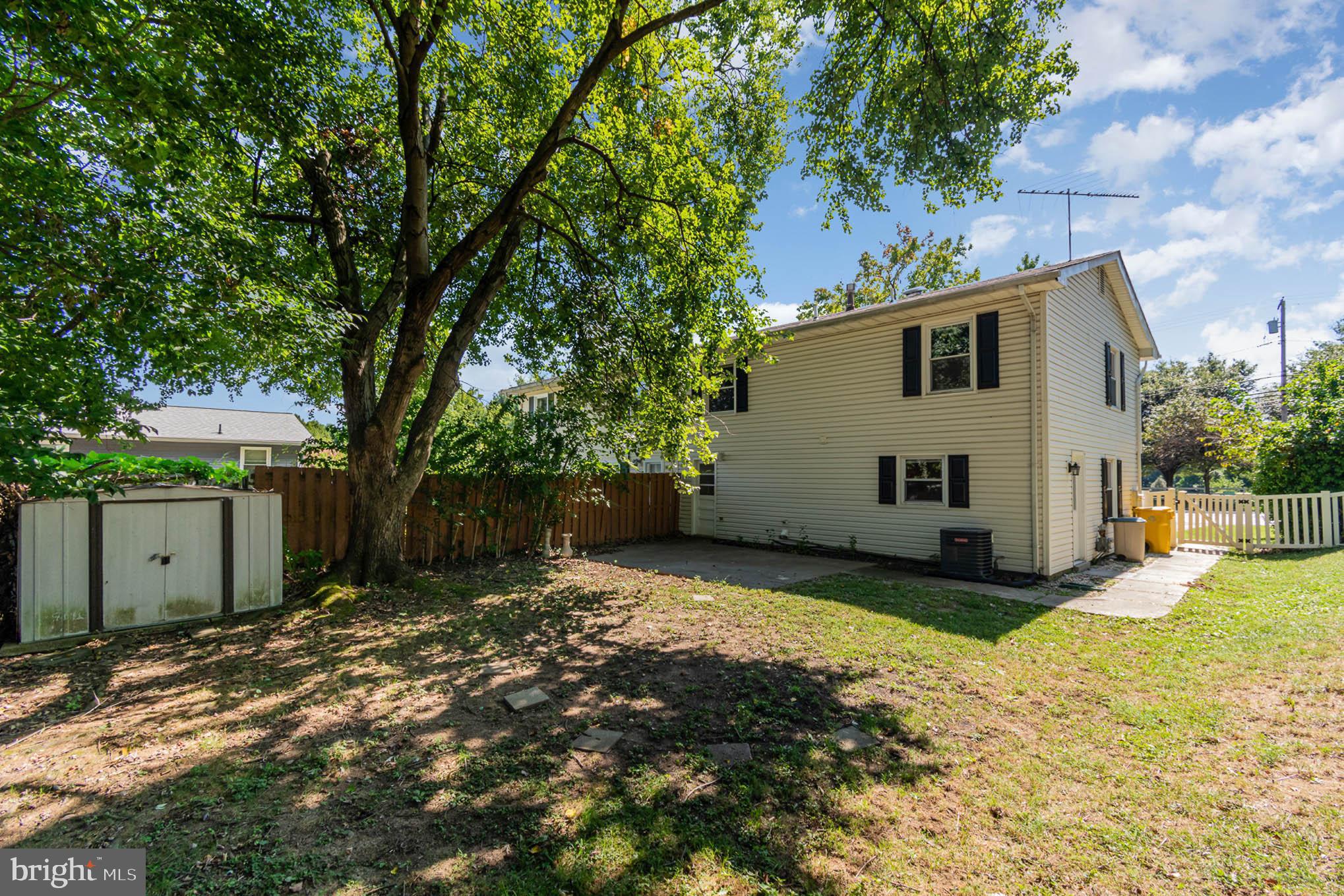 MAPLE RIDGE - Residential