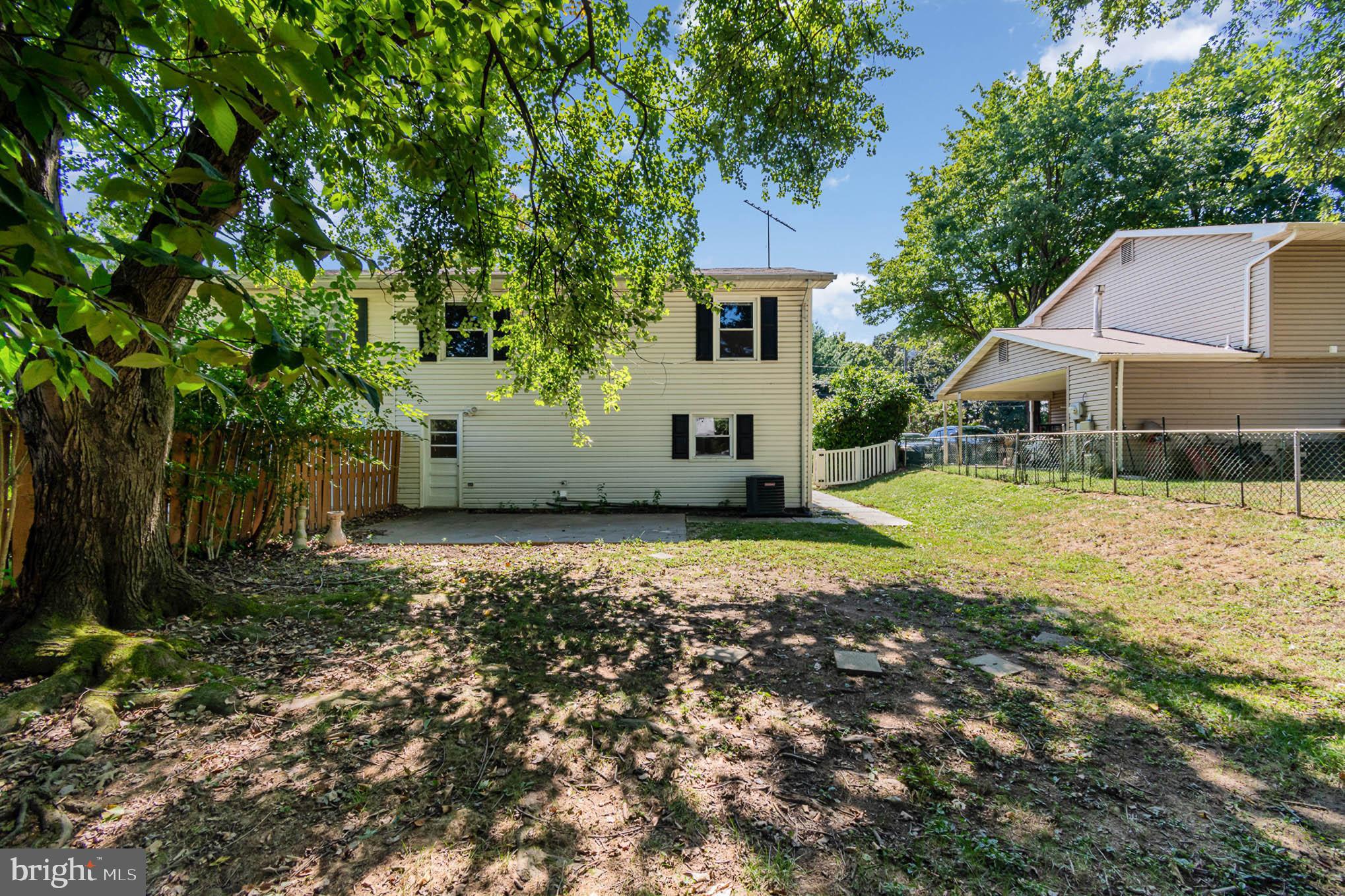 MAPLE RIDGE - Residential