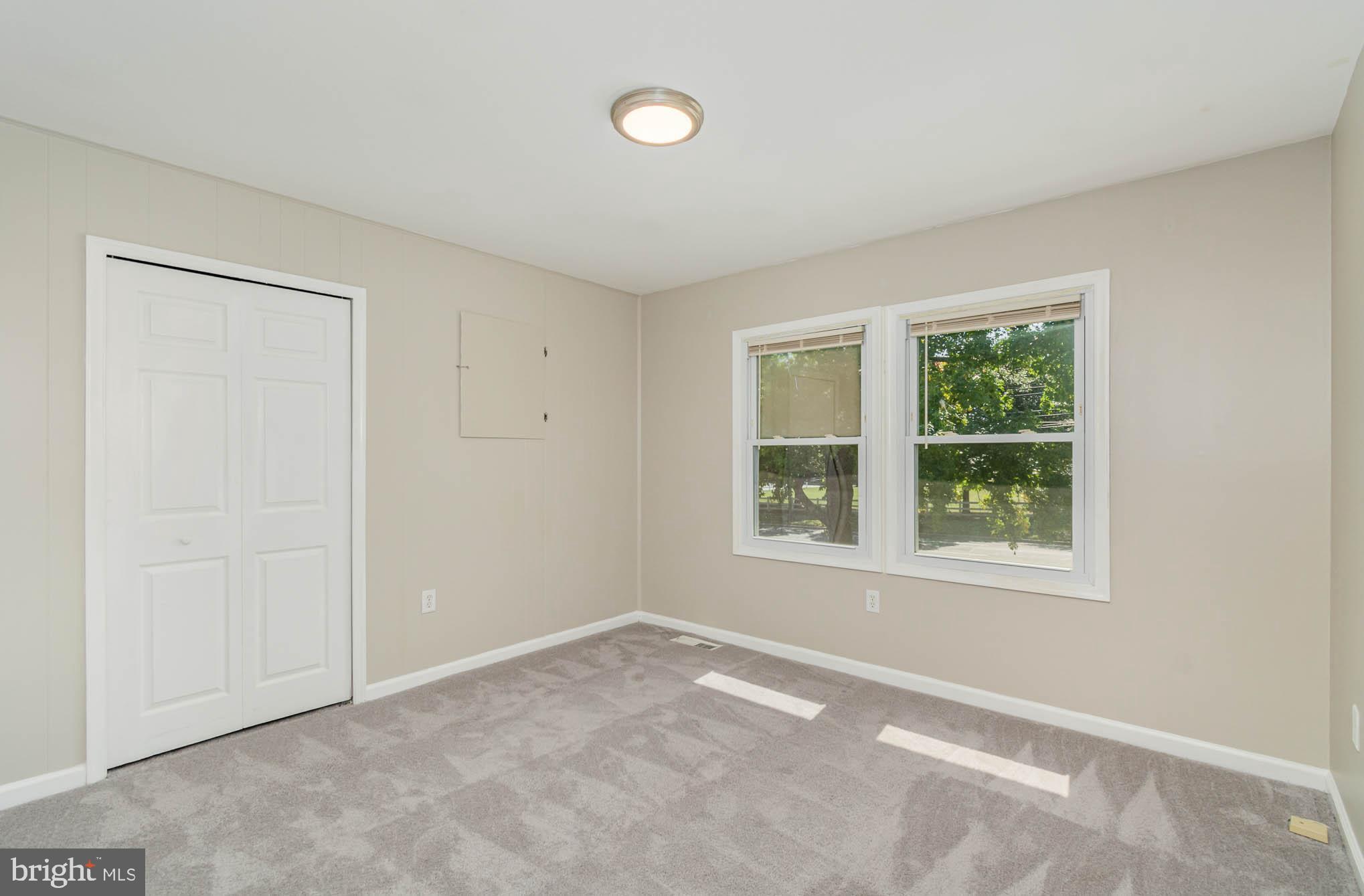 MAPLE RIDGE - Residential