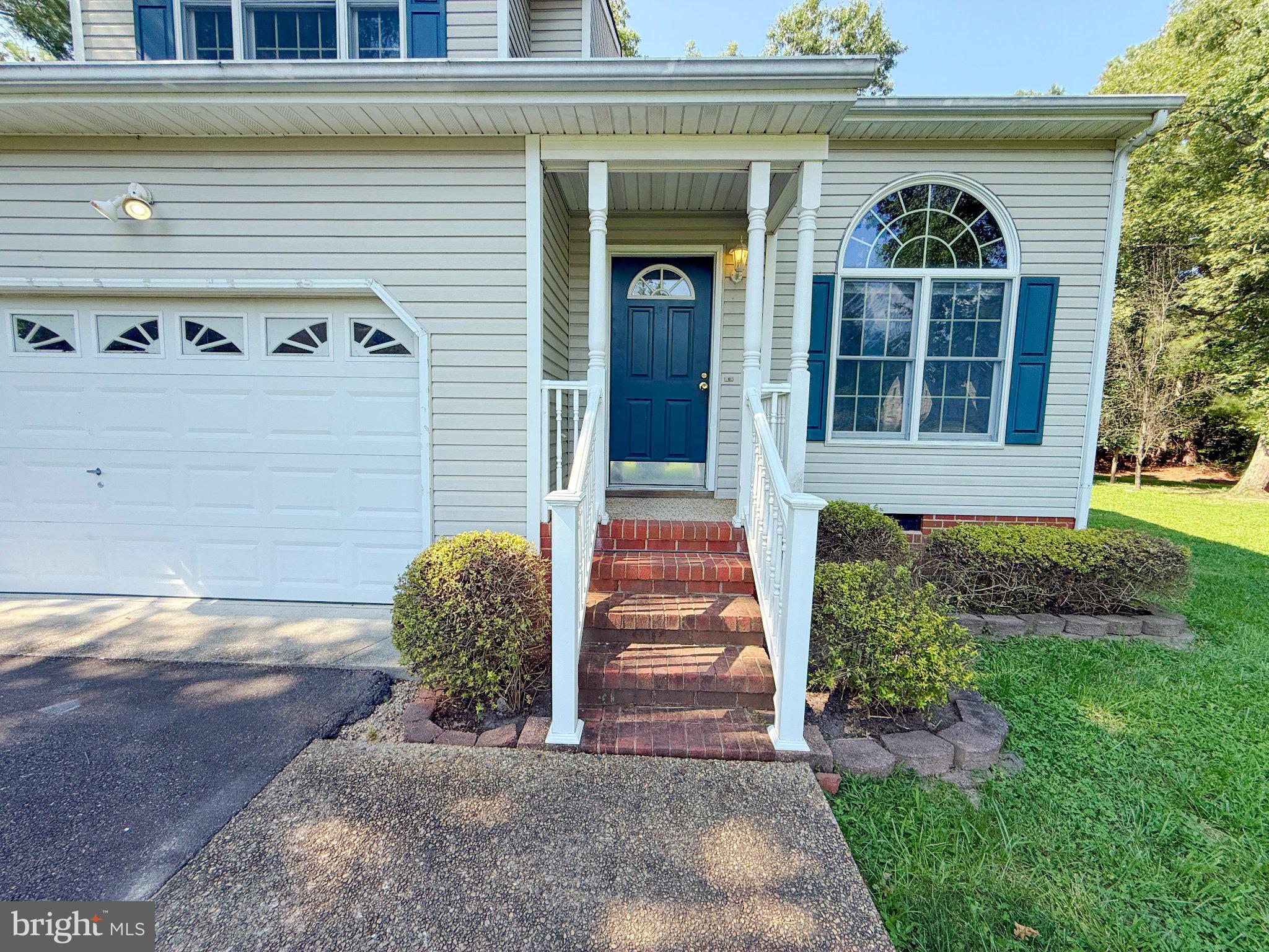 304 THORNHILL DRIVE