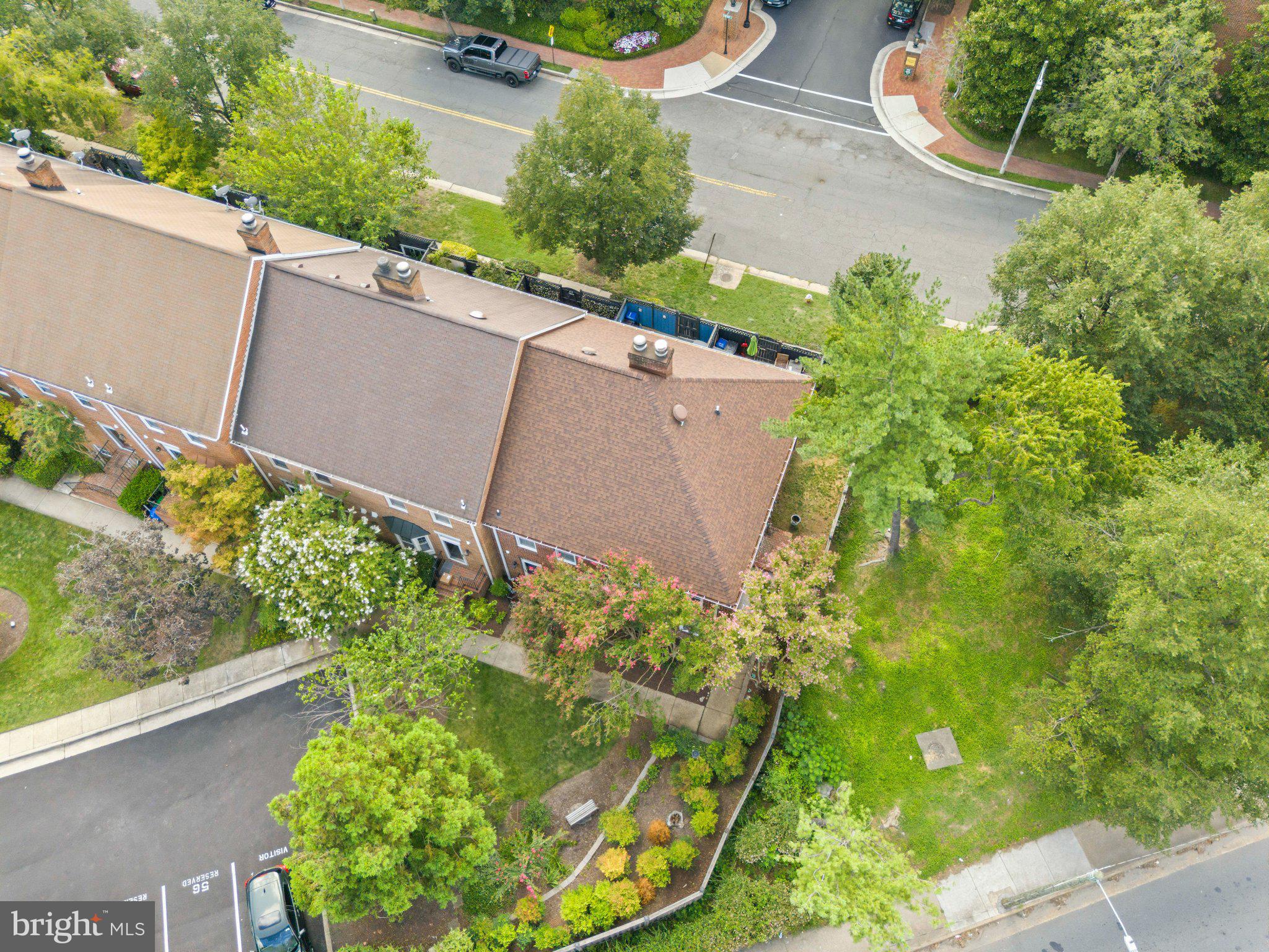 403 OLD TOWN COURT
