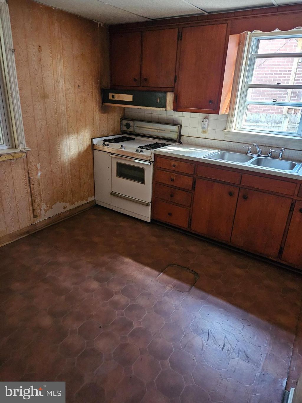 Photo of 641 CLERMONT AVE, LANCASTER, PA 17602 (MLS # PALA2042350)