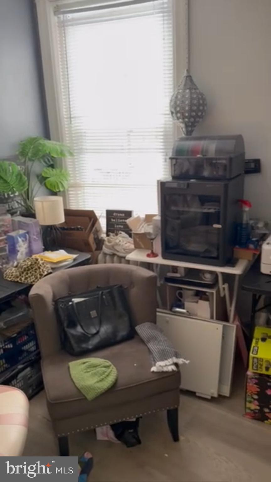 FERN ROCK - Residential