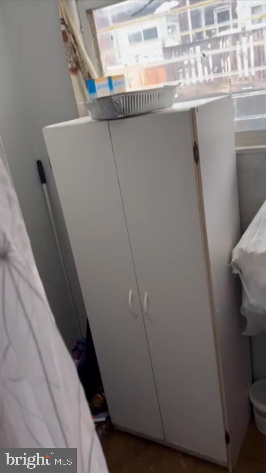 FERN ROCK - Residential